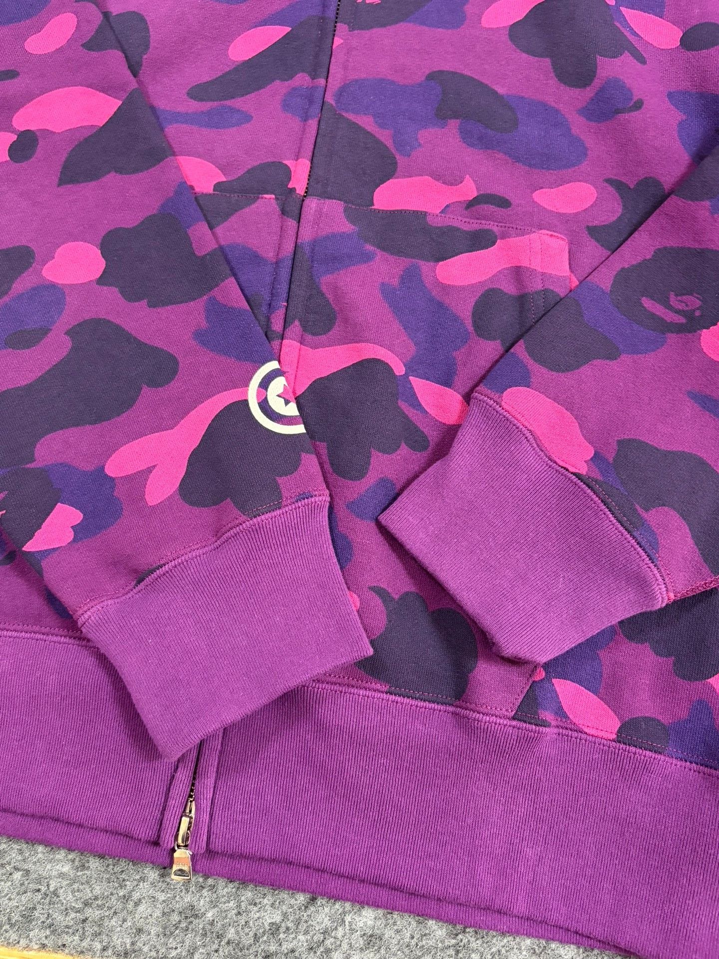Bape Bape Multi Shark Sweatshirt Pullover Size US XL / EU 56 / 4 - 5 Thumbnail