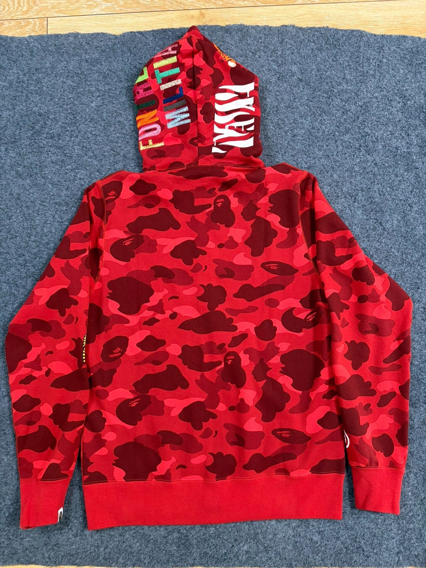 Bape Bape Multi Shark Sweatshirt Pullover Size US XL / EU 56 / 4 - 2 Thumbnail