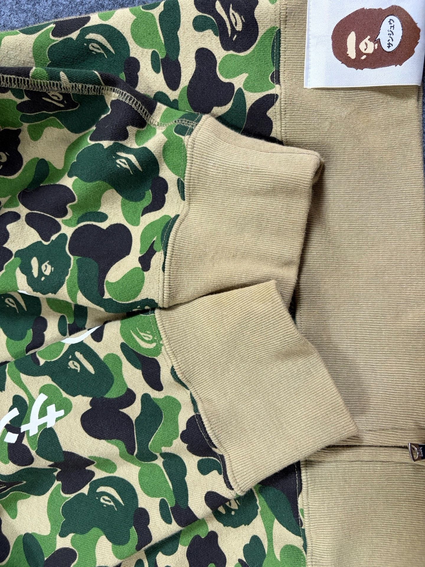 Bape Bape Multi Shark Sweatshirt Pullover Size US XL / EU 56 / 4 - 6 Thumbnail