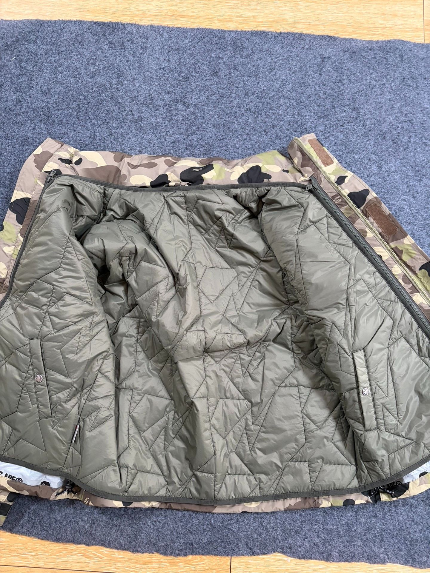Bape Bape Multi Shark Jacket Outerwear Size US L / EU 52-54 / 3 - 4 Thumbnail
