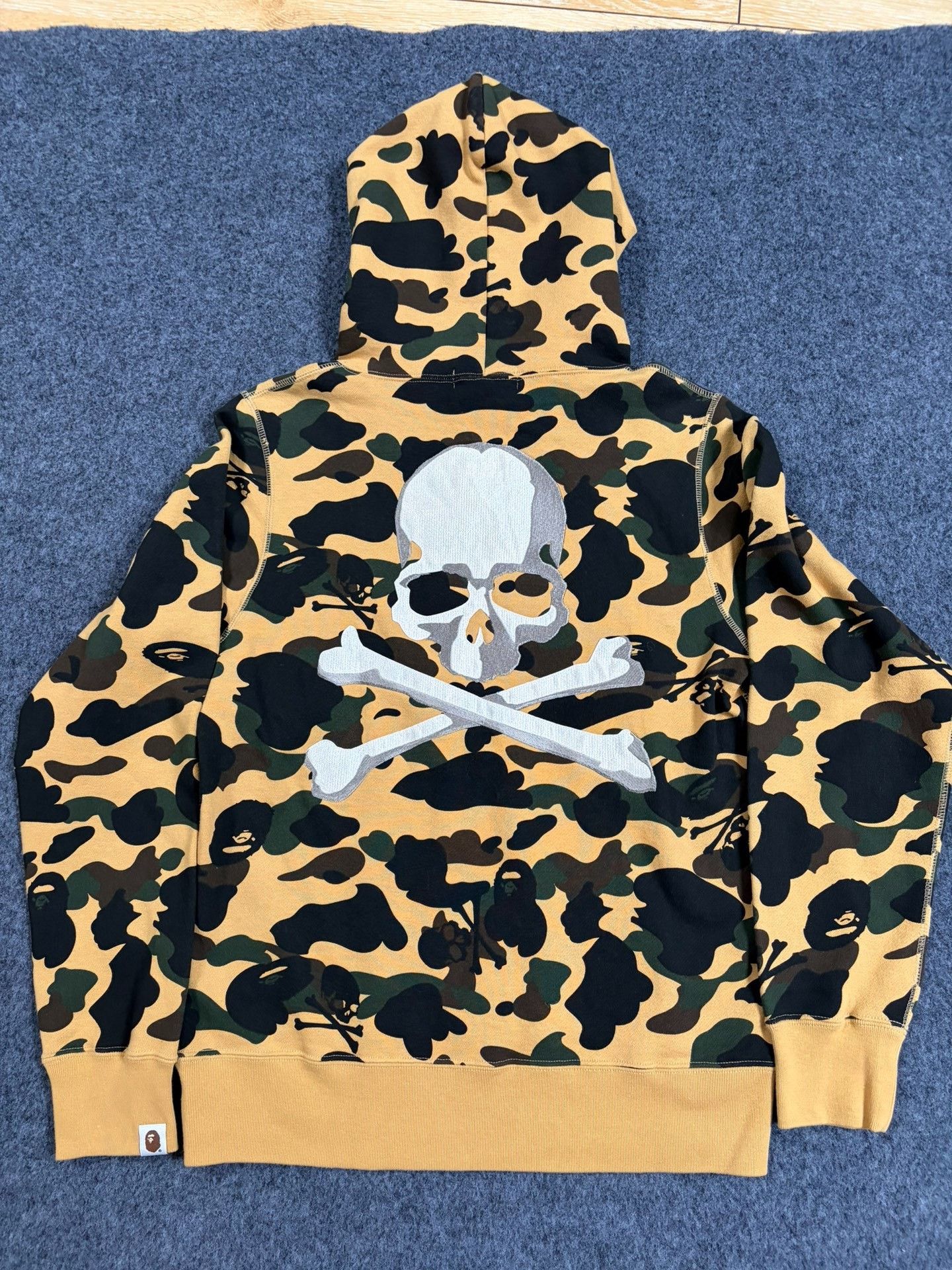 Bape × Mastermind Japan Bape J Multi Shark Sweatshirt Pullover Size US M / EU 48-50 / 2 - 2 Thumbnail