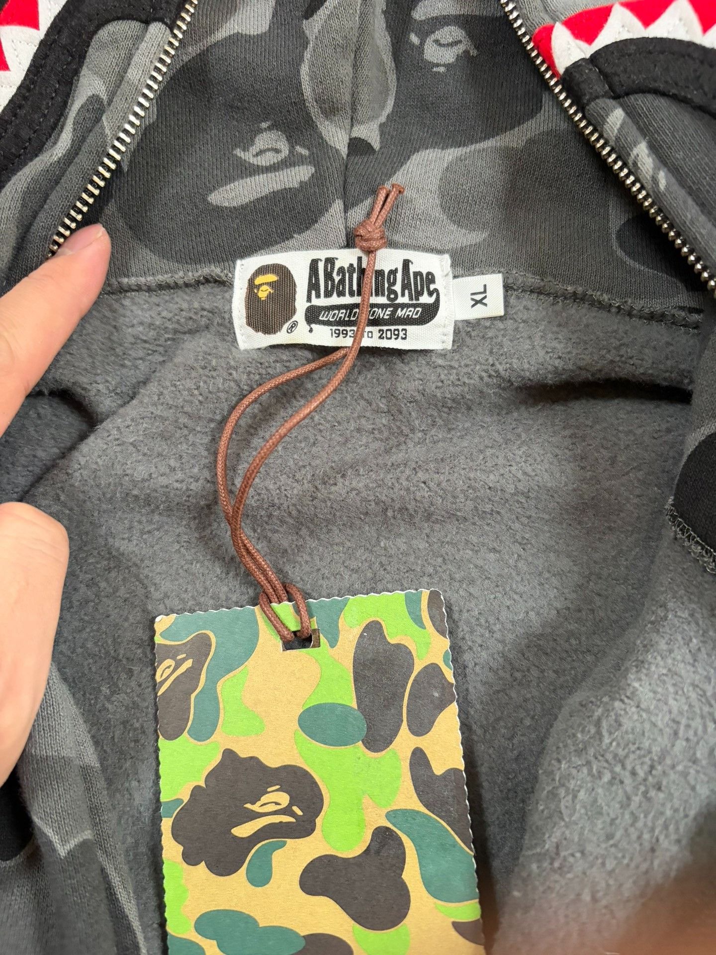 Bape Bape Multi Shark Sweatshirt Pullover Size US XL / EU 56 / 4 - 4 Thumbnail