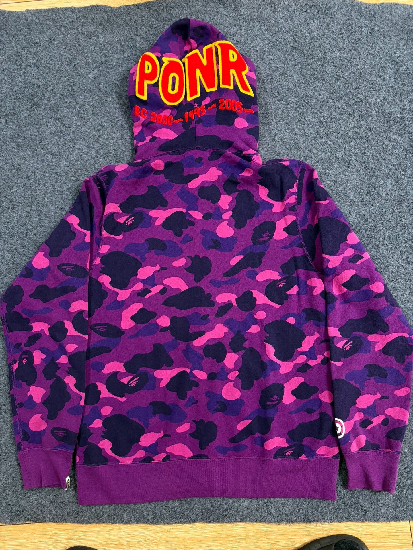 Bape Bape Multi Shark Sweatshirt Pullover Size US XL / EU 56 / 4 - 2 Thumbnail