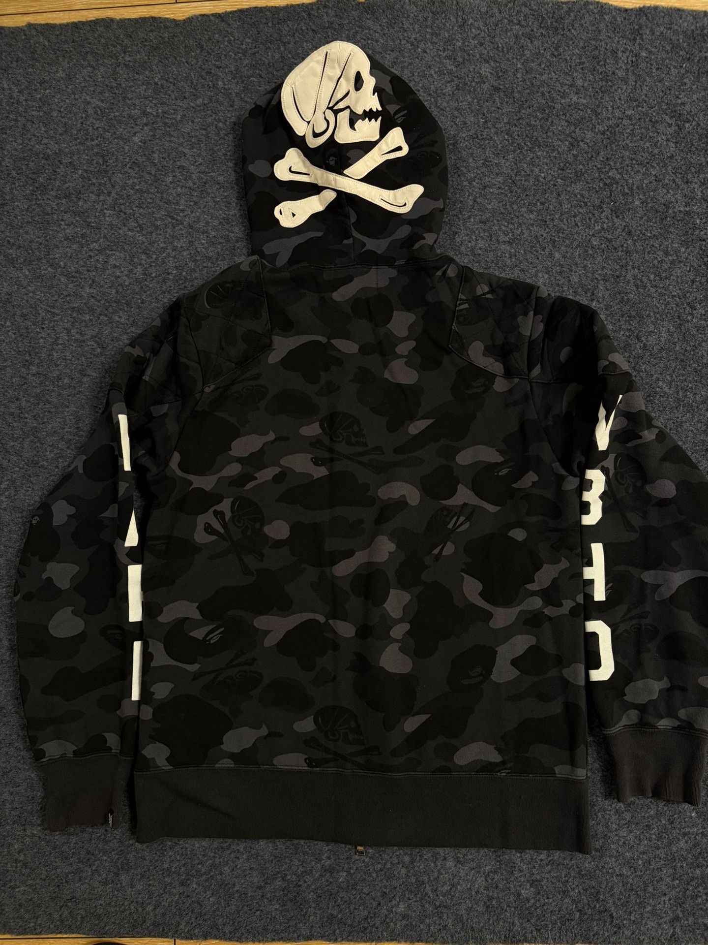 Bape Bape Nbhd Multi Shark Sweatshirt Size US L / EU 52-54 / 3 - 2 Thumbnail