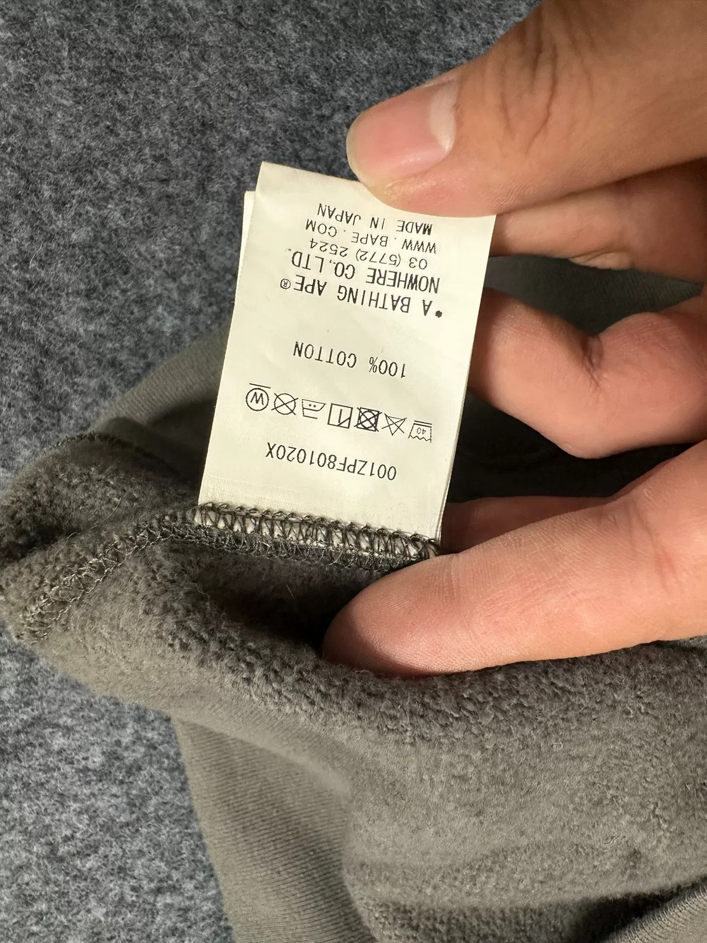 Bape Bape Multi Shark Sweatshirt Pullover Size US L / EU 52-54 / 3 - 6 Thumbnail
