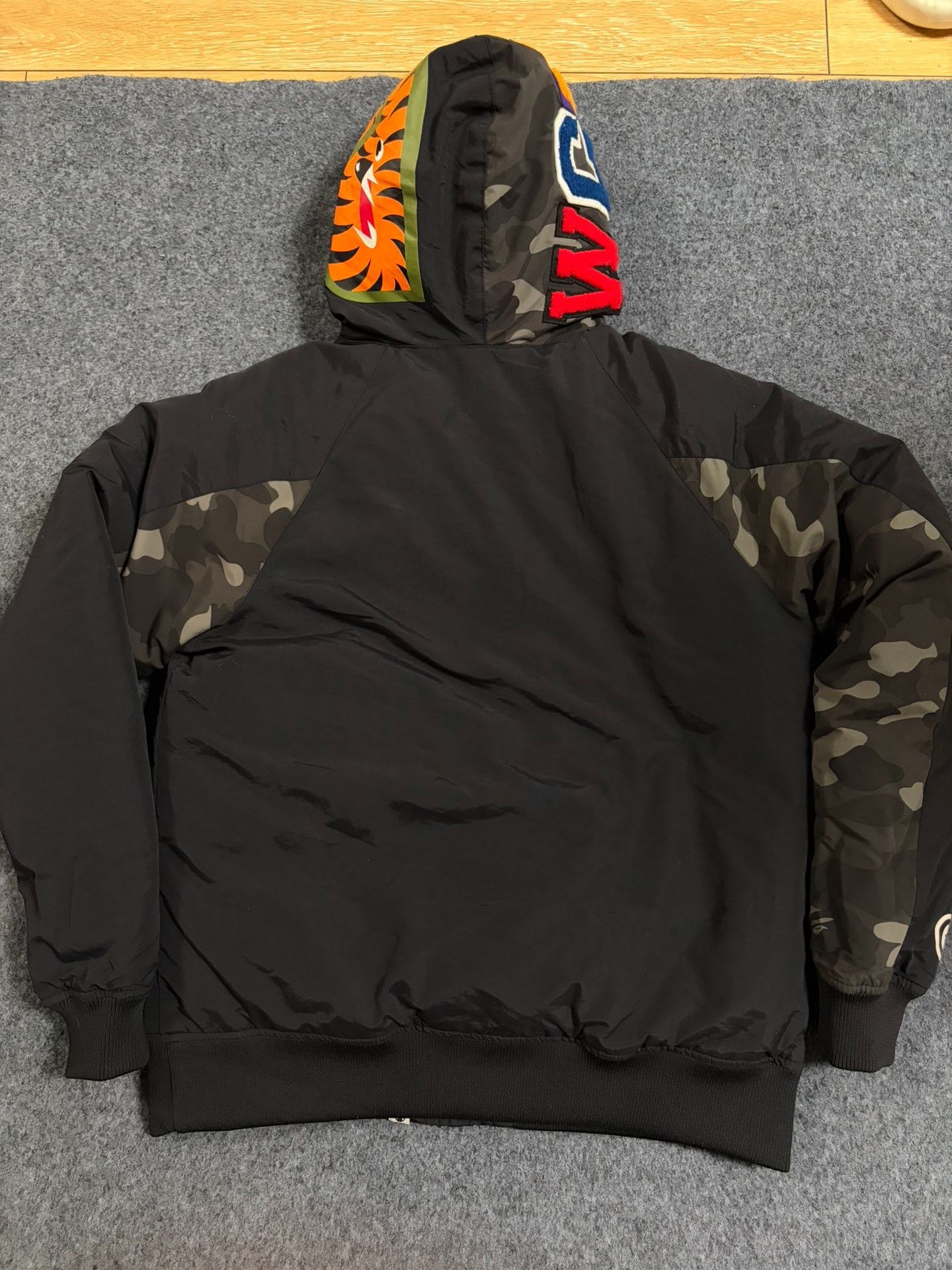 Bape Bape Multi Shark Jacket Outerwear Size US XL / EU 56 / 4 - 2 Thumbnail