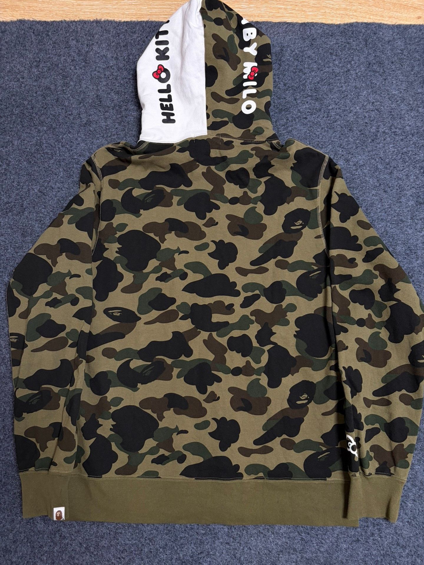 Bape Bape He Okitty Multi Shark Sweatshirt Size US XXL / EU 58 / 5 - 2 Thumbnail