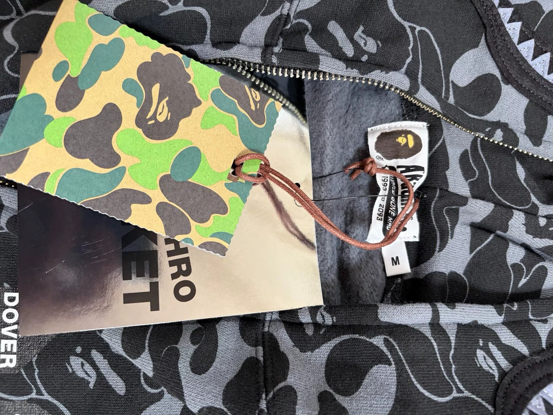 Bape Bape D Multi Shark Sweatshirt Pullover Size US M / EU 48-50 / 2 - 4 Thumbnail