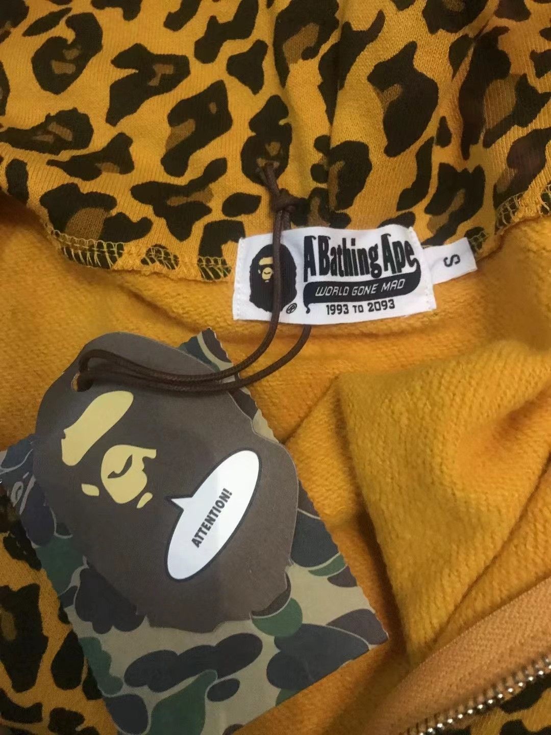 Bape Bape Multi Shark Sweatshirt Pullover Size US S / EU 44-46 / 1 - 5 Thumbnail