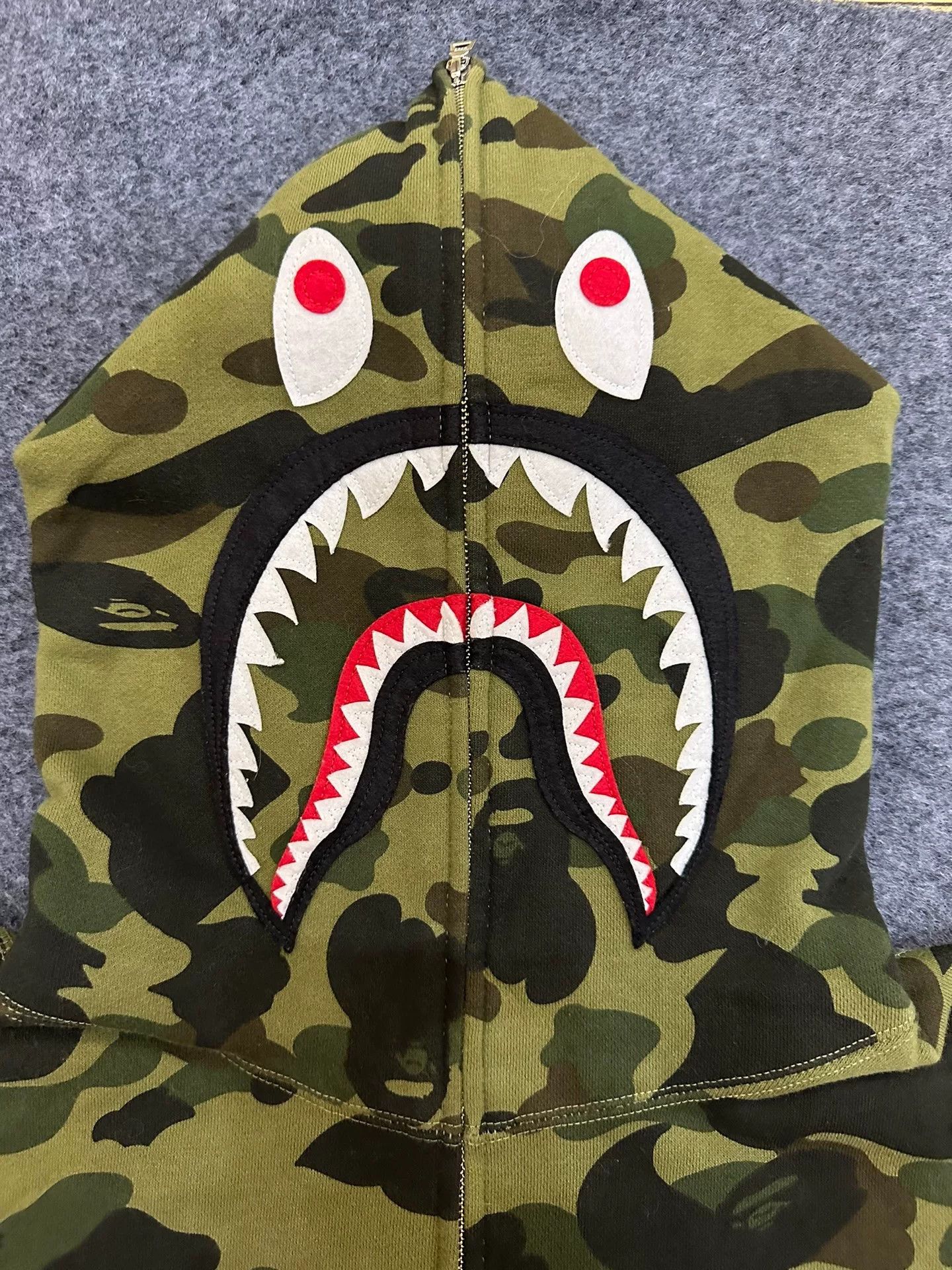 Bape Bape X Multi Shark Sweatshirt Pullover Size US XXL / EU 58 / 5 - 3 Thumbnail