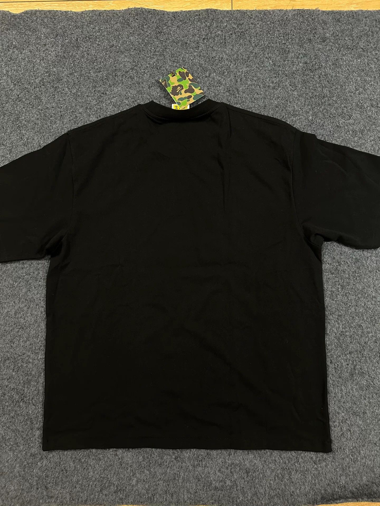Bape Bape T Multi Shark T-Shirt Casual Size US XL / EU 56 / 4 - 3 Thumbnail