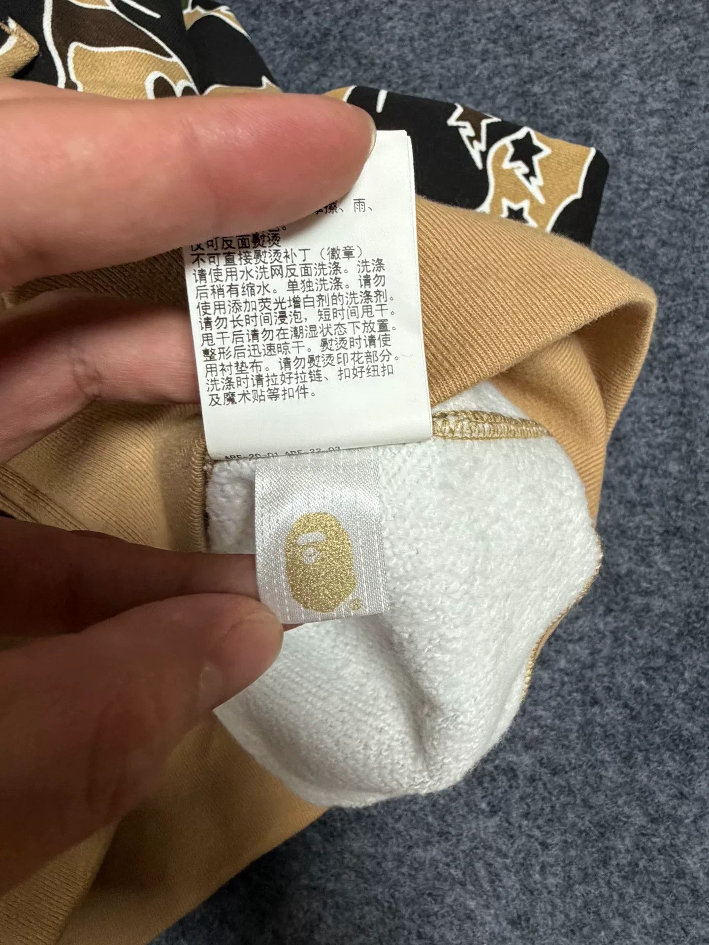 Bape Bape Ta Multi Shark Sweatshirt Size US L / EU 52-54 / 3 - 6 Thumbnail