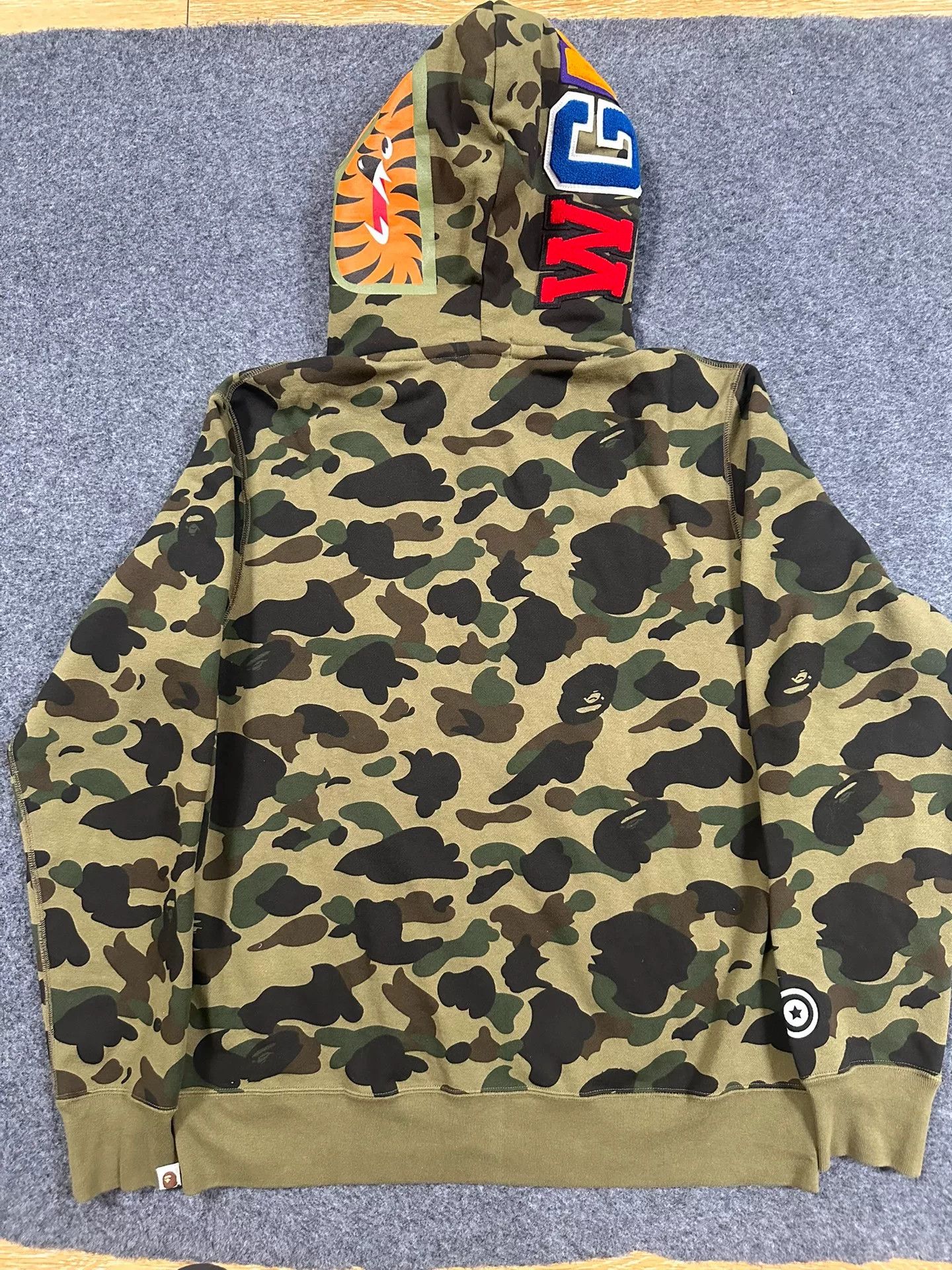 Bape Bape Multi Shark Sweatshirt Pullover Size US XL / EU 56 / 4 - 3 Thumbnail