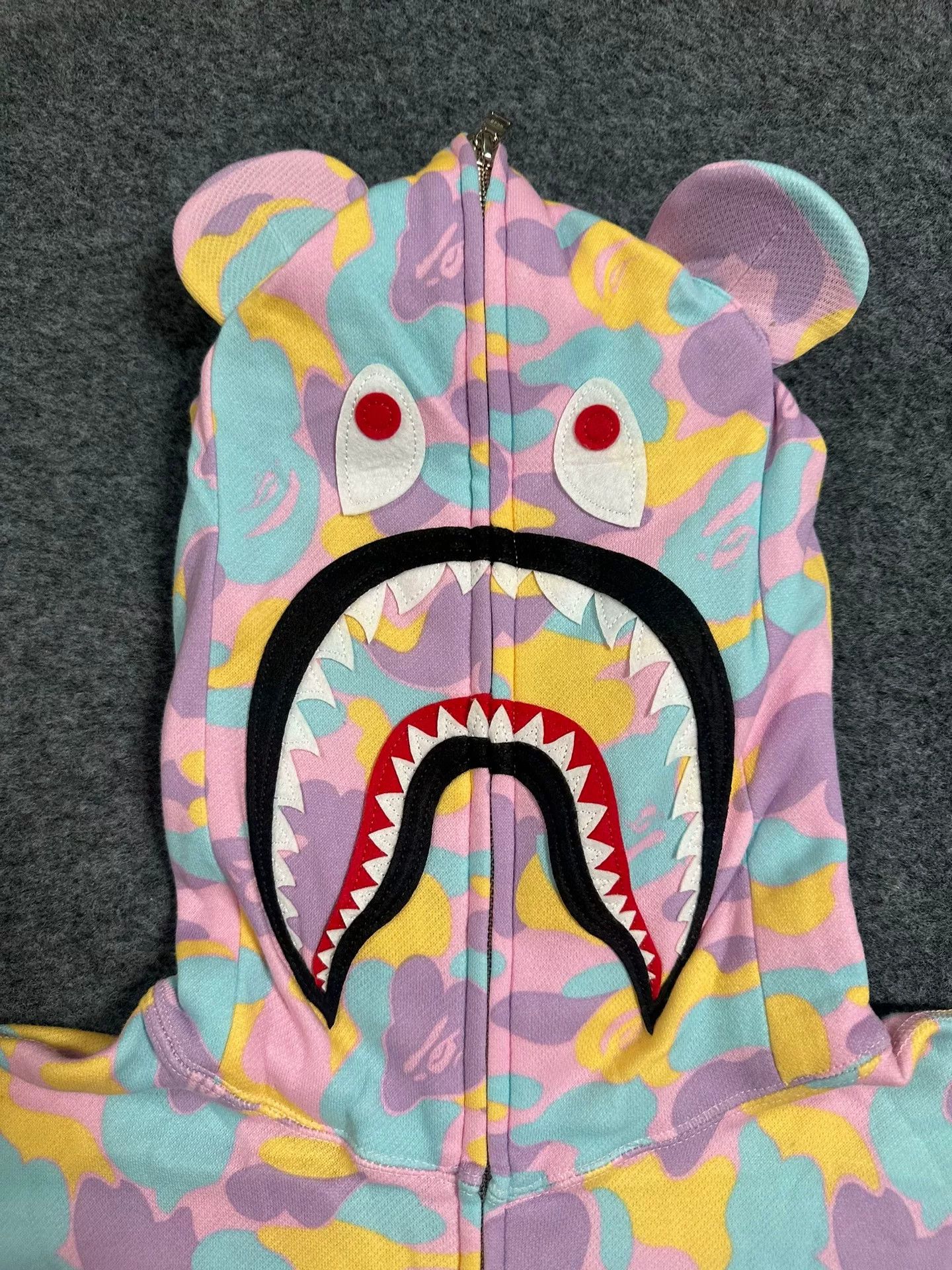 Bape Bape Bape Co Ourfu Bear Ca O Hark Bape Co Ourfu Bear Ca O... Size US S / EU 44-46 / 1 - 3 Thumbnail