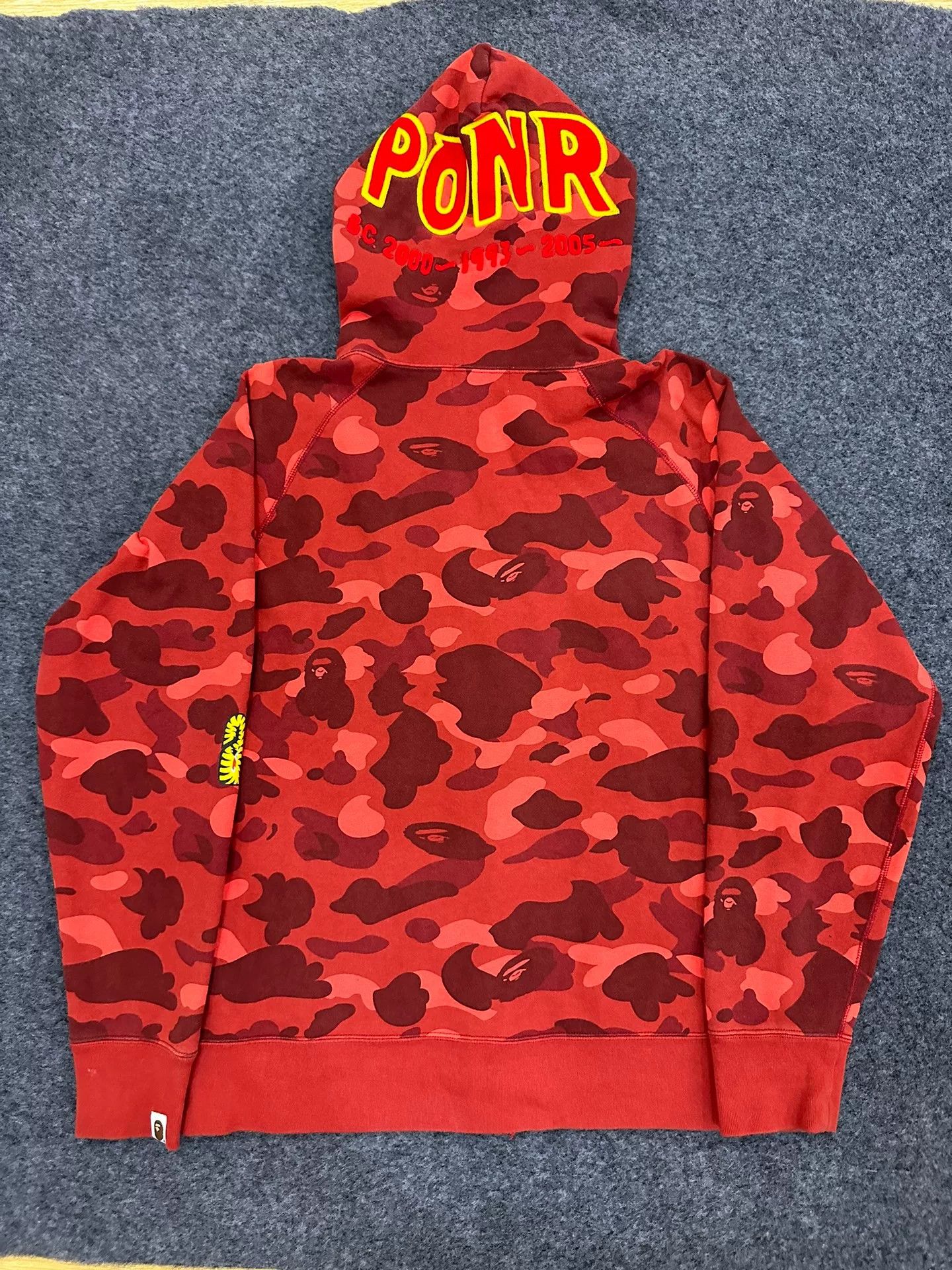Bape Bape Multi Shark Sweatshirt Pullover Size US L / EU 52-54 / 3 - 2 Thumbnail