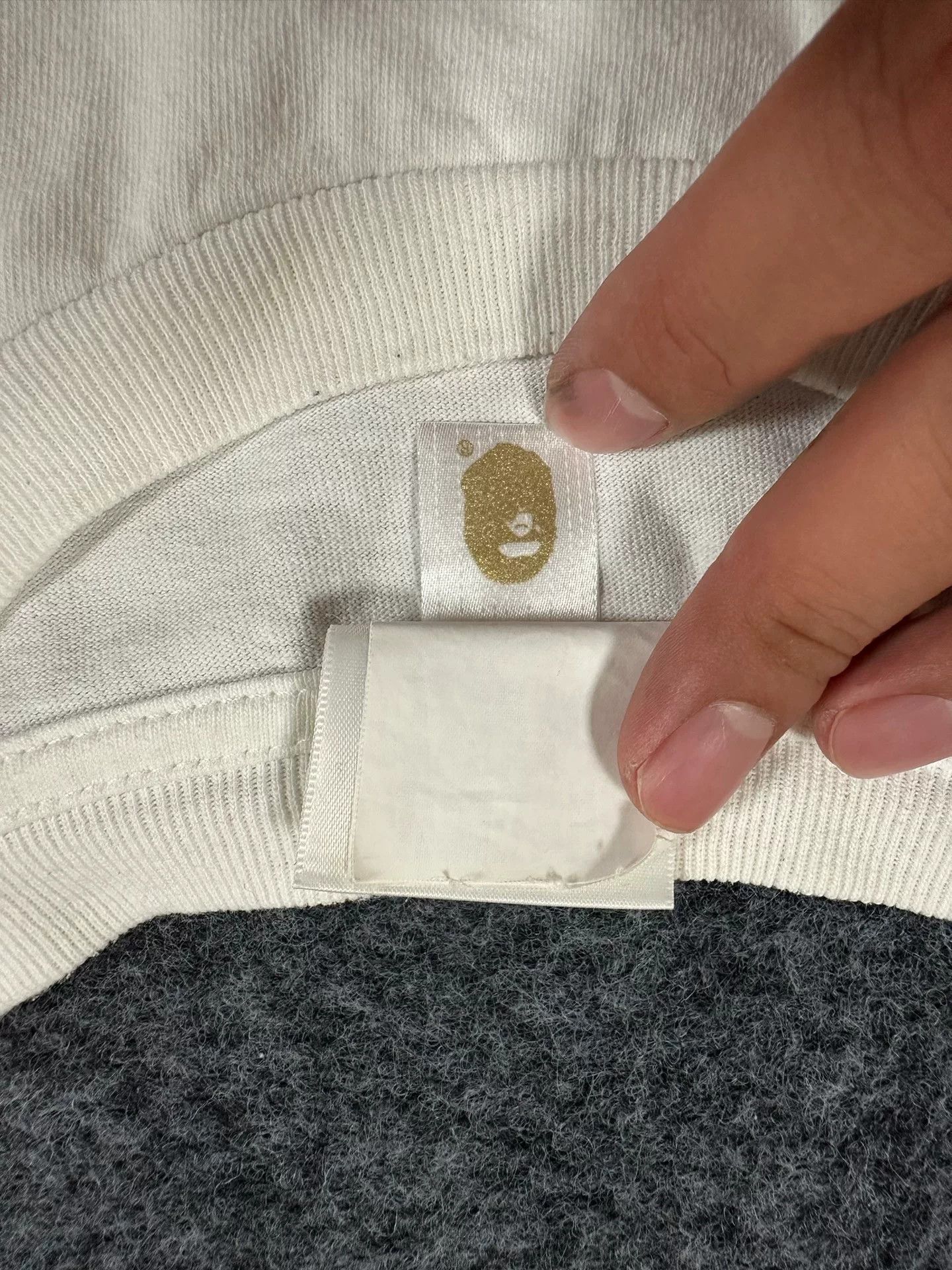 Bape Bape I O Multi Shark T-Shirt Casual Size US XL / EU 56 / 4 - 3 Thumbnail