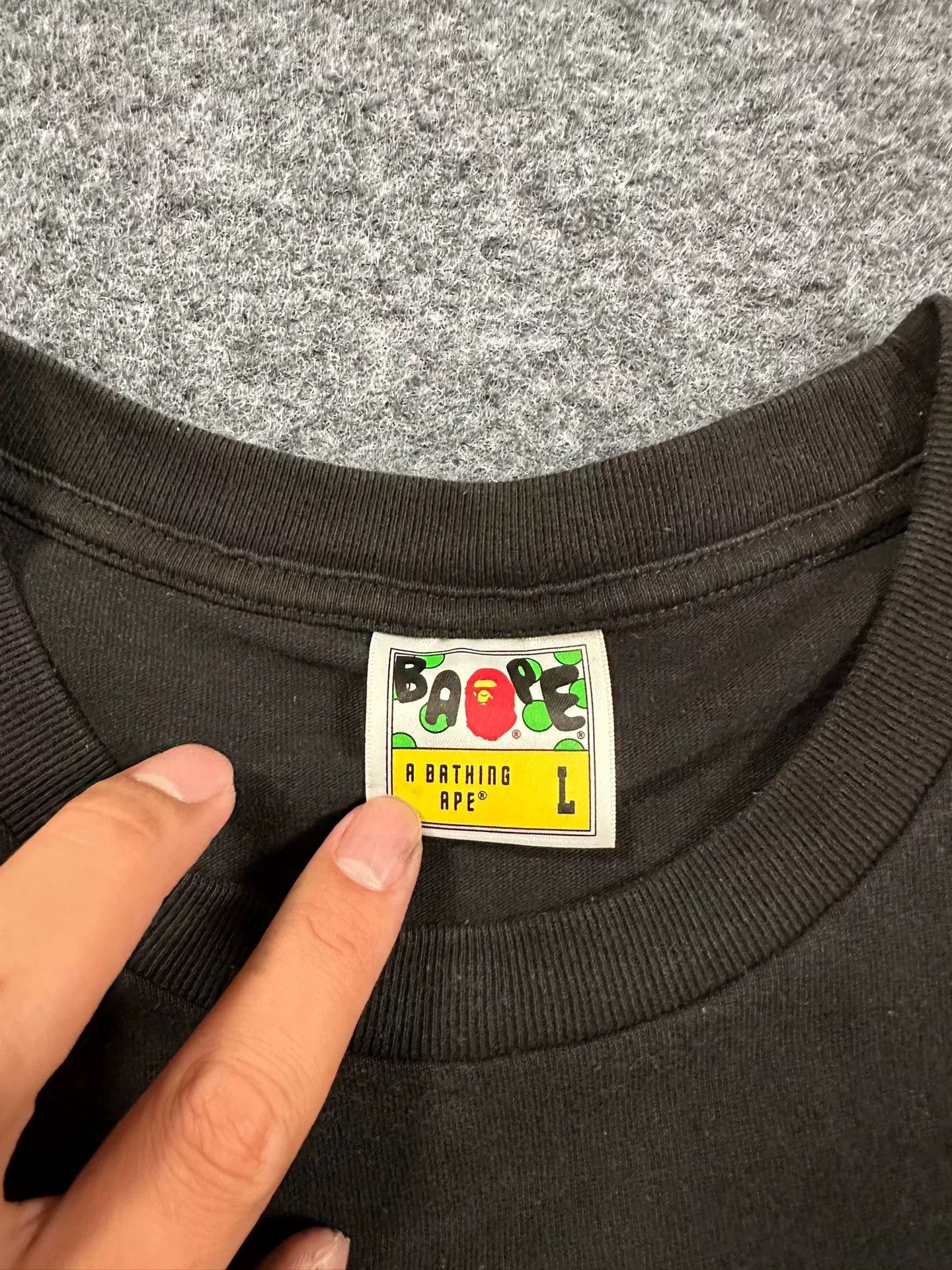 Bape Bape T Multi Shark T-Shirt Casual Size US L / EU 52-54 / 3 - 2 Thumbnail