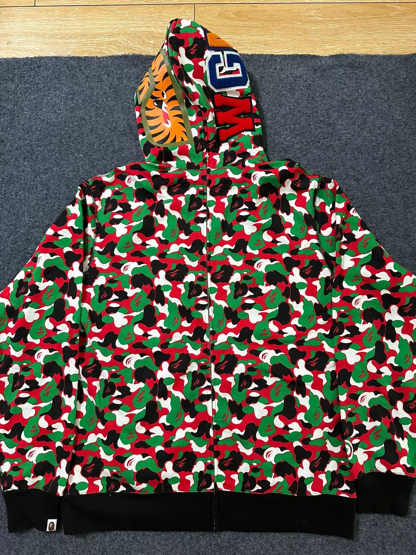 Bape Bape Xx Multi Shark Sweatshirt Size US XXL / EU 58 / 5 - 3 Thumbnail