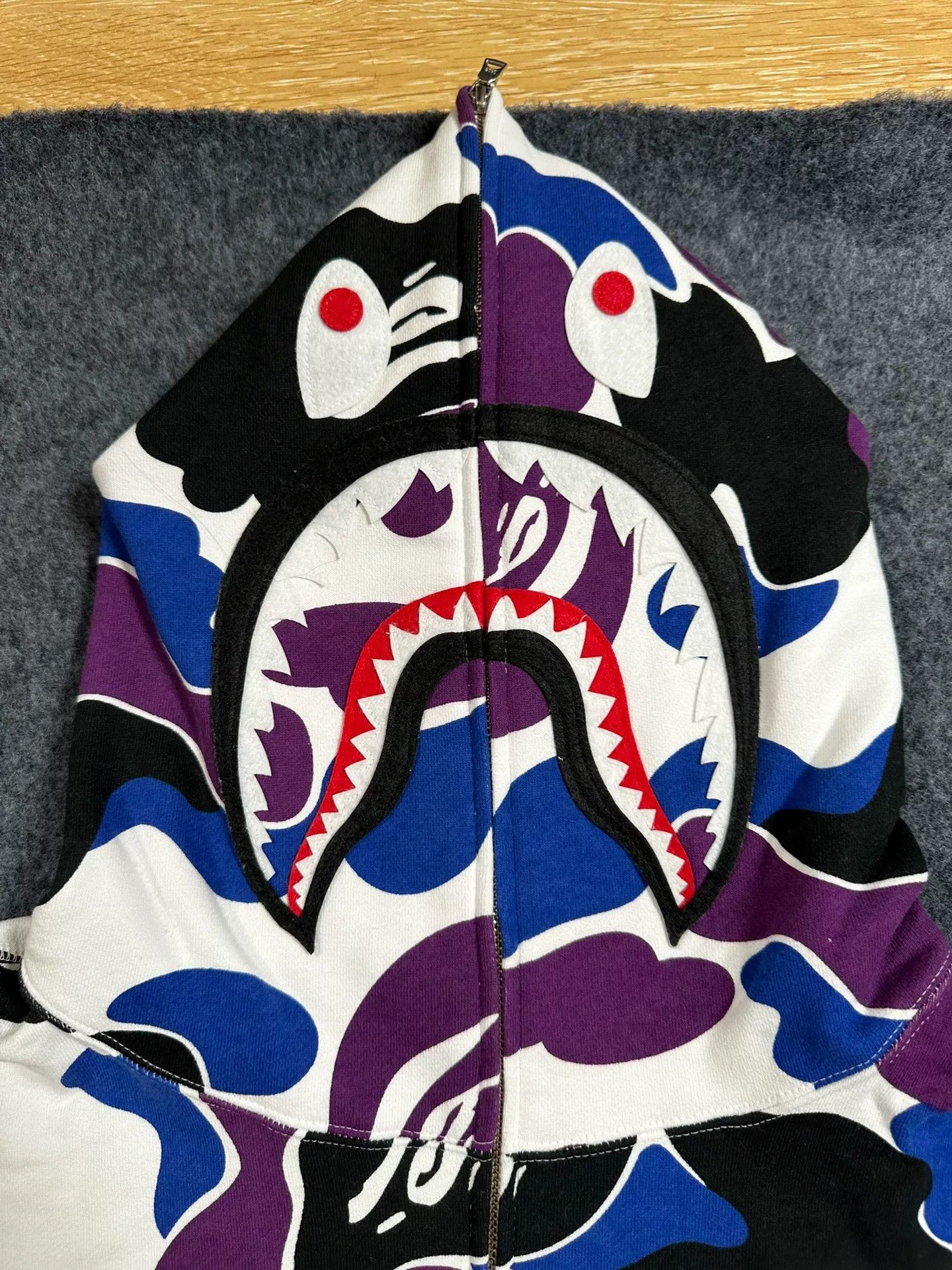Bape Bape X Multi Shark Sweatshirt Pullover Size US XXL / EU 58 / 5 - 4 Thumbnail