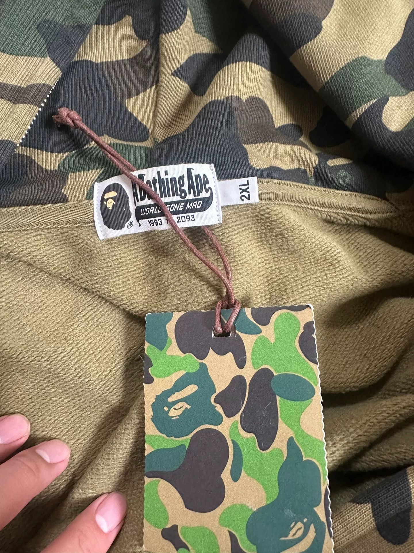 Bape Bape X Multi Shark Sweatshirt Pullover Size US XXL / EU 58 / 5 - 2 Thumbnail