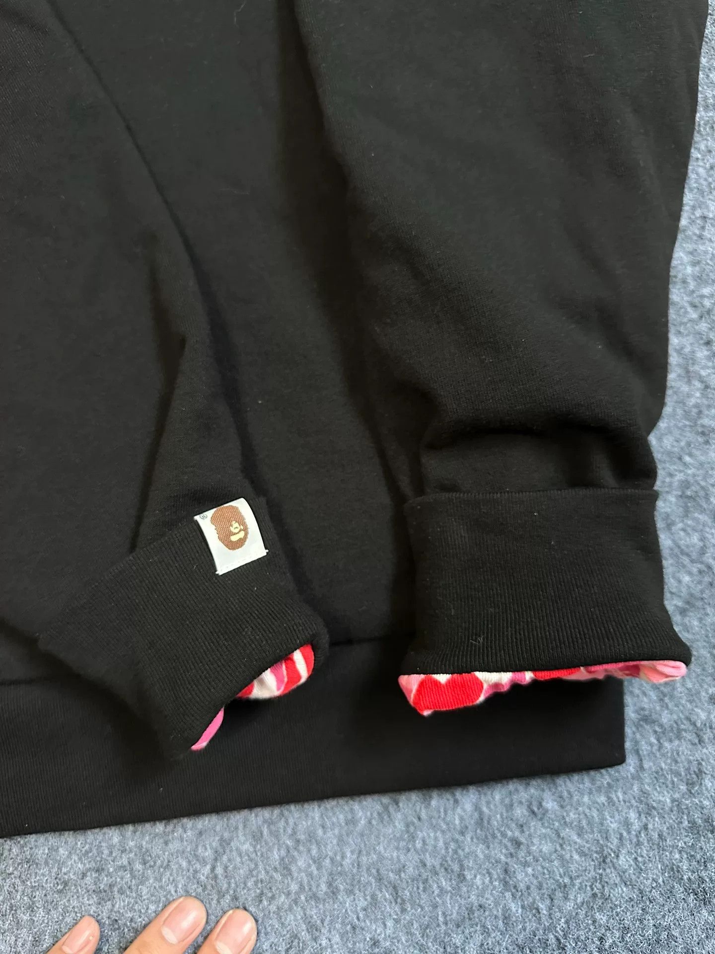 Bape Bape Multi Shark Sweatshirt Pullover Size US L / EU 52-54 / 3 - 5 Thumbnail