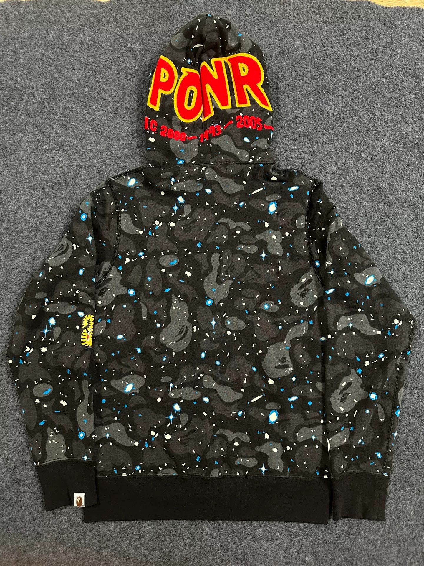 Bape Bape Multi Shark Sweatshirt Pullover Size US M / EU 48-50 / 2 - 2 Thumbnail