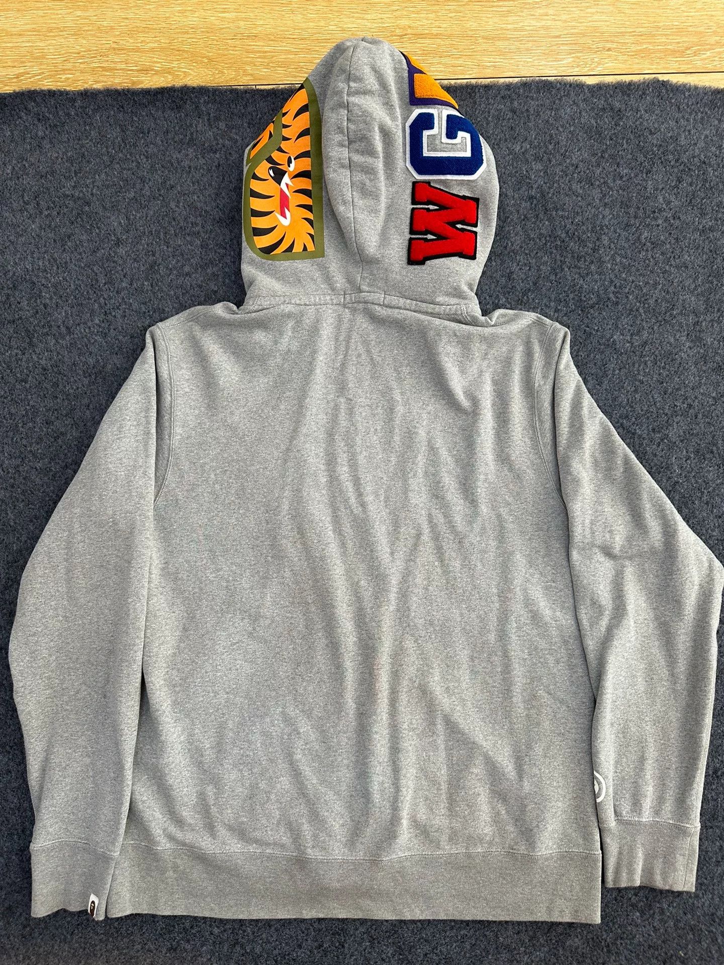Bape Bape X Multi Shark Sweatshirt Pullover Size US XXL / EU 58 / 5 - 2 Thumbnail