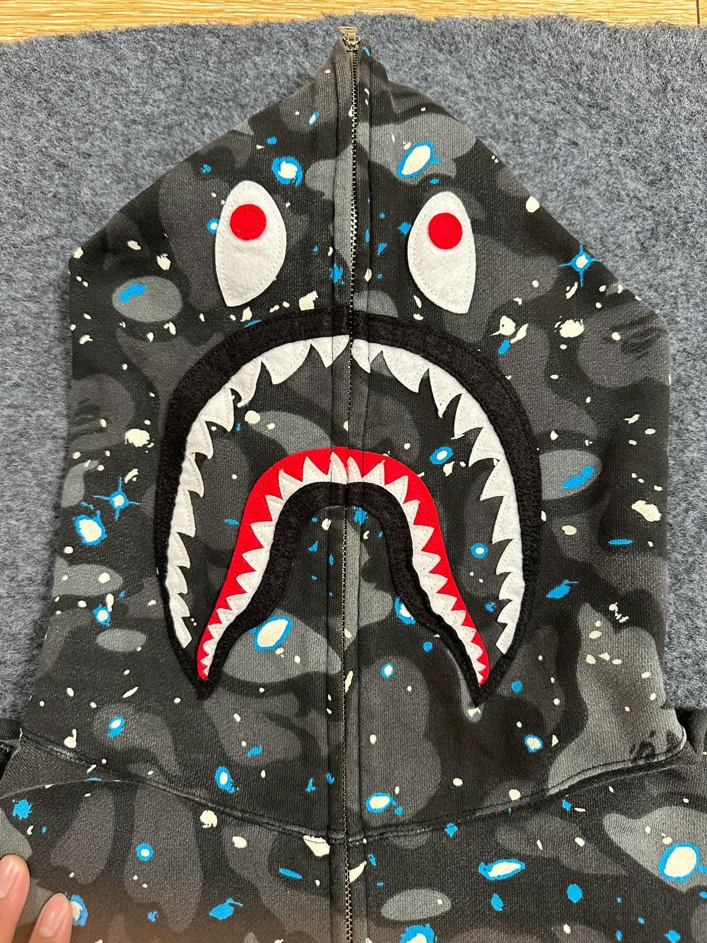 Bape Bape X Multi Shark Sweatshirt Pullover Size US XXL / EU 58 / 5 - 3 Thumbnail