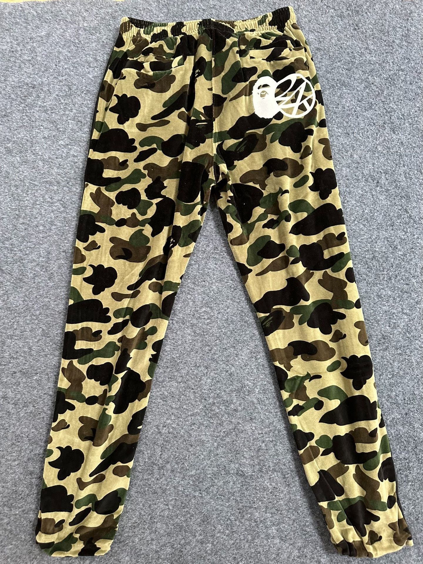 Bape Bape K Multi Shark Collab Designer Size US 32 / EU 48 - 2 Thumbnail