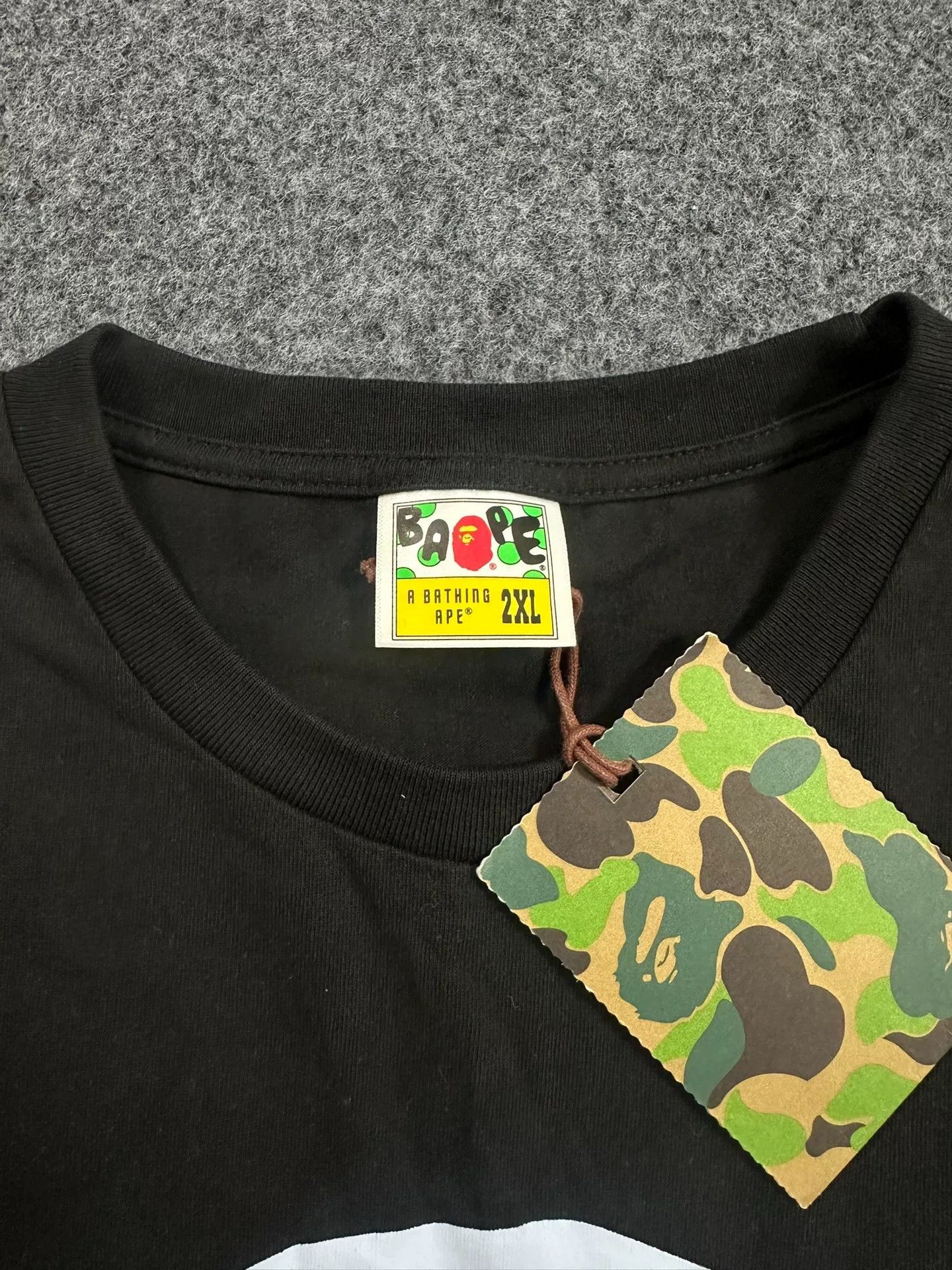 Bape Bape T Multi Shark T-Shirt Casual Size US XXL / EU 58 / 5 - 5 Thumbnail