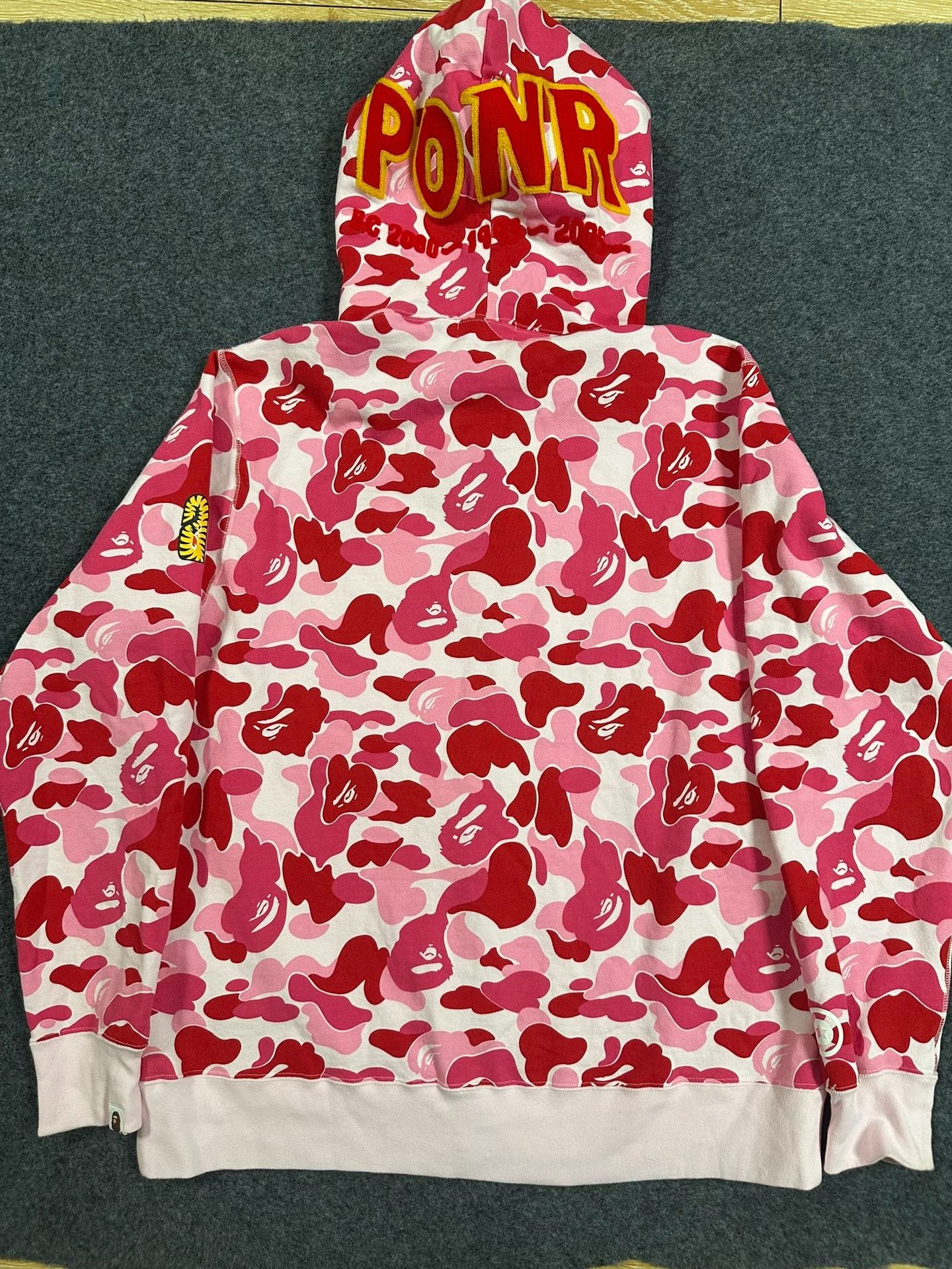 Bape Bape X Multi Shark Sweatshirt Pullover Size US XXL / EU 58 / 5 - 2 Thumbnail
