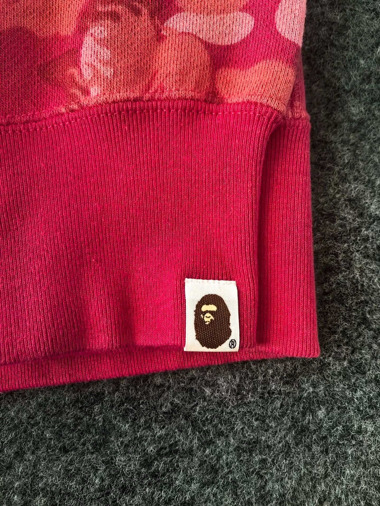 Bape Bape Multi Shark Sweatshirt Pullover Size US L / EU 52-54 / 3 - 2 Thumbnail