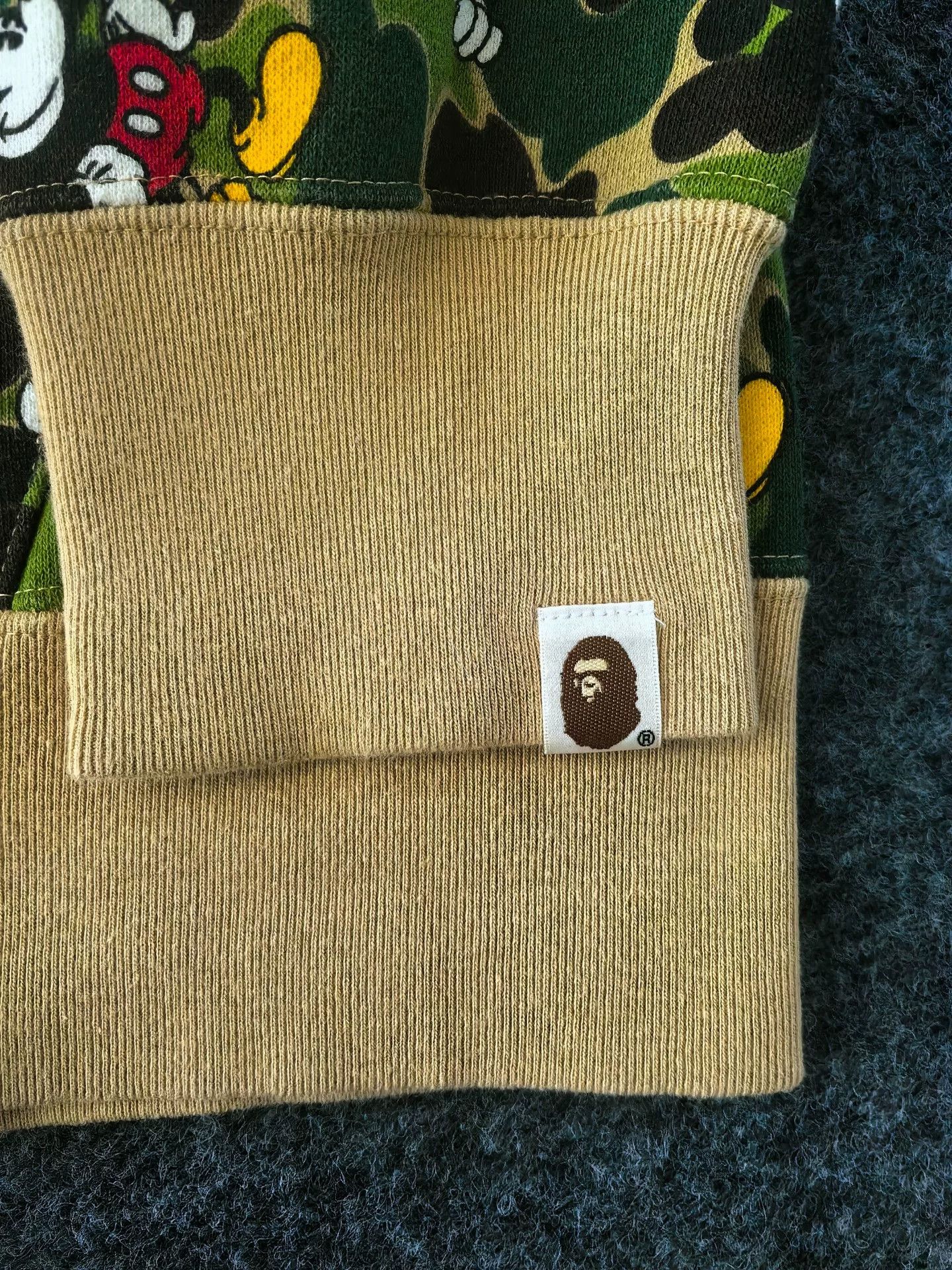 Bape Bape Multi Shark Sweatshirt Pullover Size US L / EU 52-54 / 3 - 2 Thumbnail