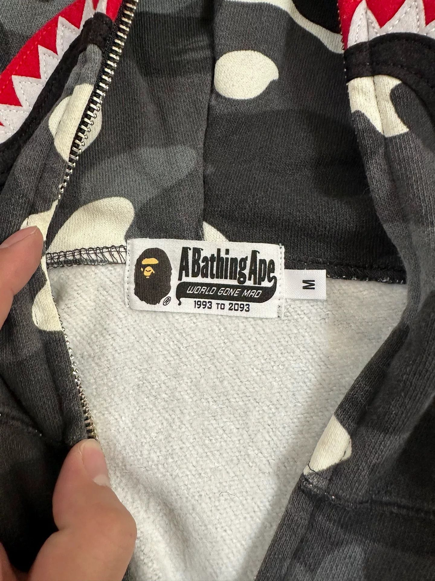 Bape Bape Multi Shark Sweatshirt Pullover Size US M / EU 48-50 / 2 - 4 Thumbnail