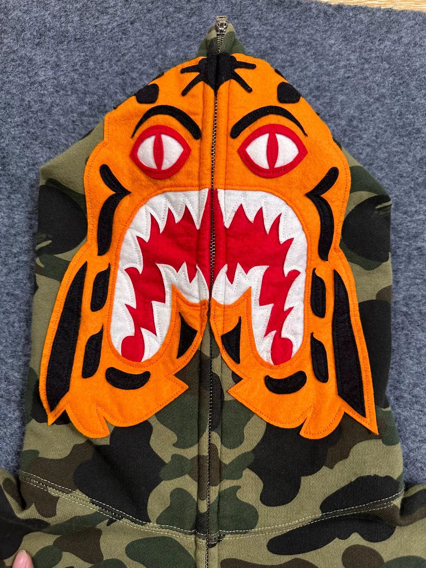 Bape Bape Multi Shark Sweatshirt Pullover Size US XL / EU 56 / 4 - 3 Thumbnail