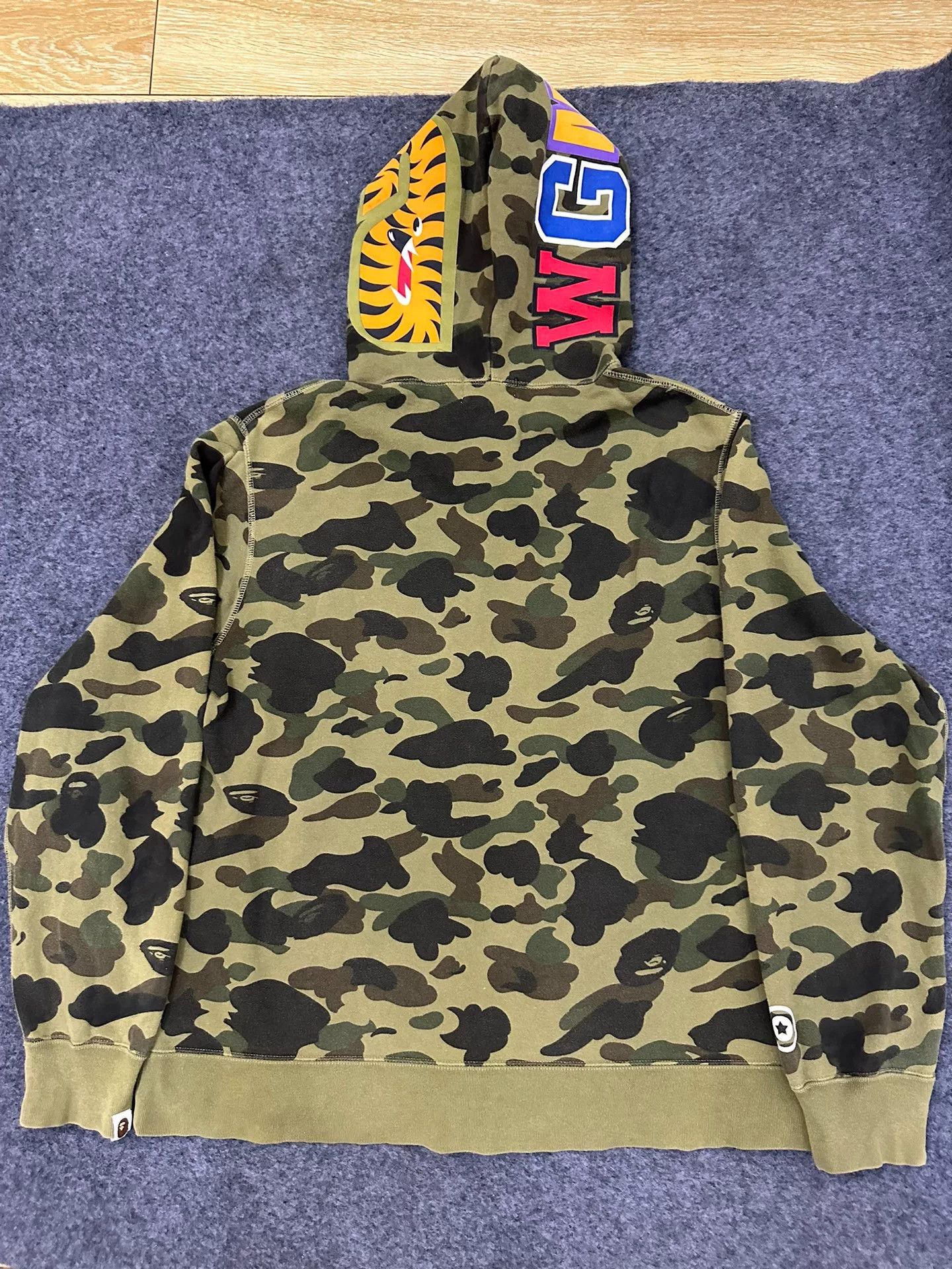 Bape Bape X Multi Shark Sweatshirt Pullover Size US XXL / EU 58 / 5 - 2 Thumbnail