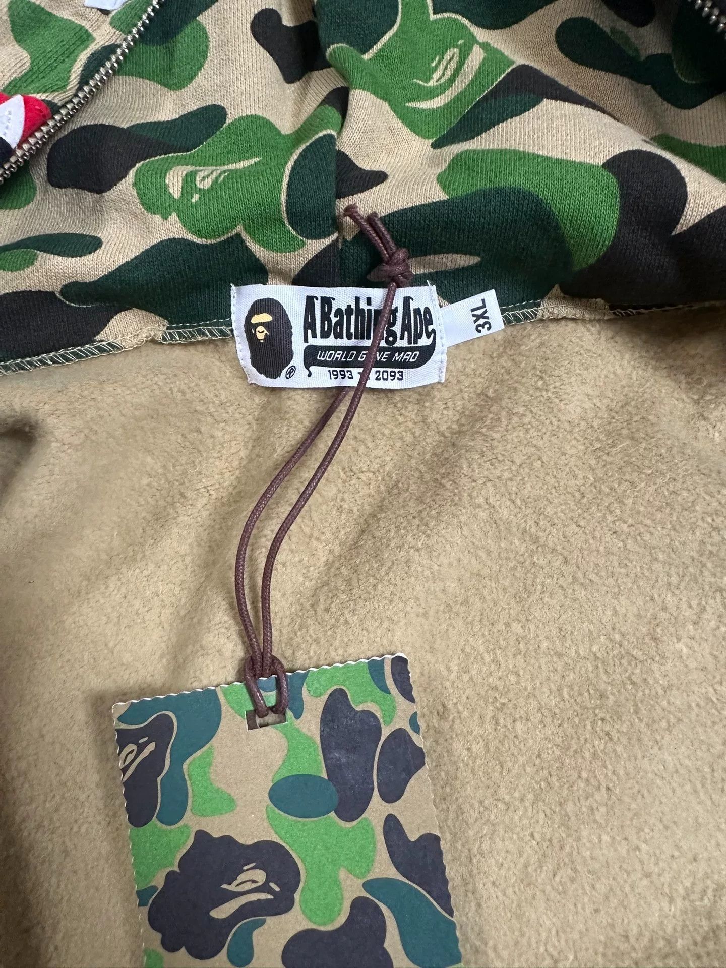 Bape Bape Xx Multi Shark Sweatshirt Size US M / EU 48-50 / 2 - 4 Thumbnail