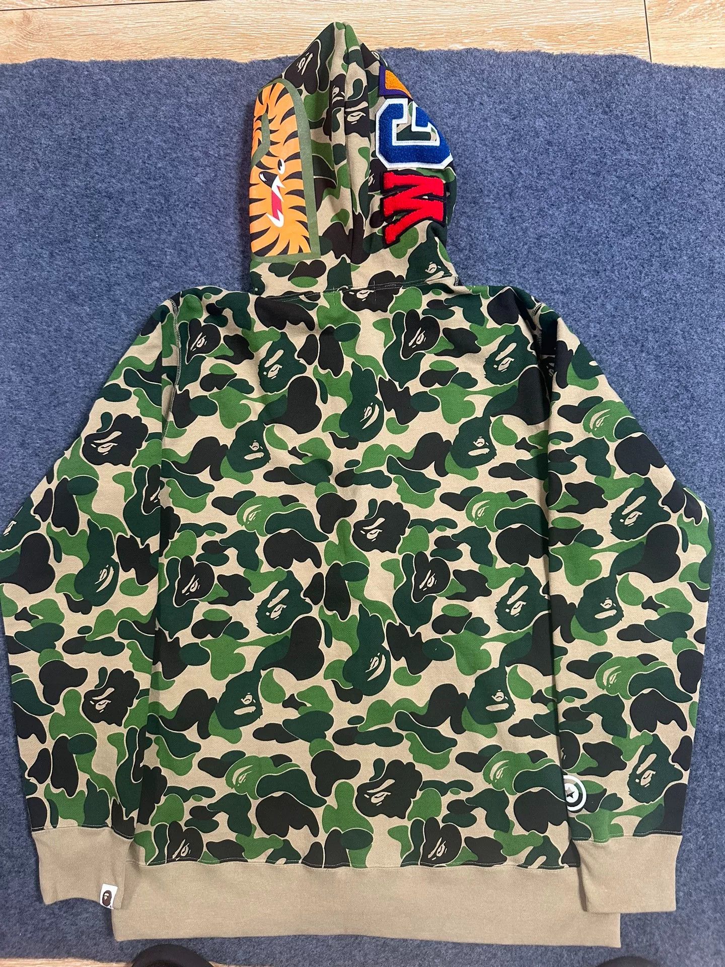 Bape Bape Xx Multi Shark Sweatshirt Size US M / EU 48-50 / 2 - 2 Thumbnail