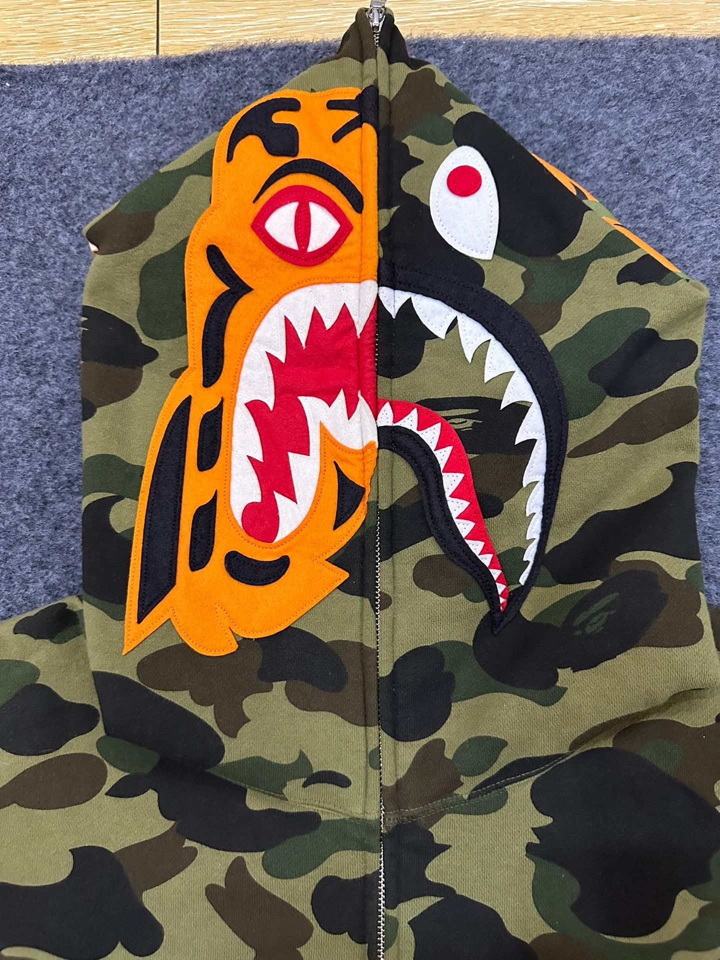 Bape Bape Ready Ade Multi Shark Sweatshirt Size US XXL / EU 58 / 5 - 3 Thumbnail