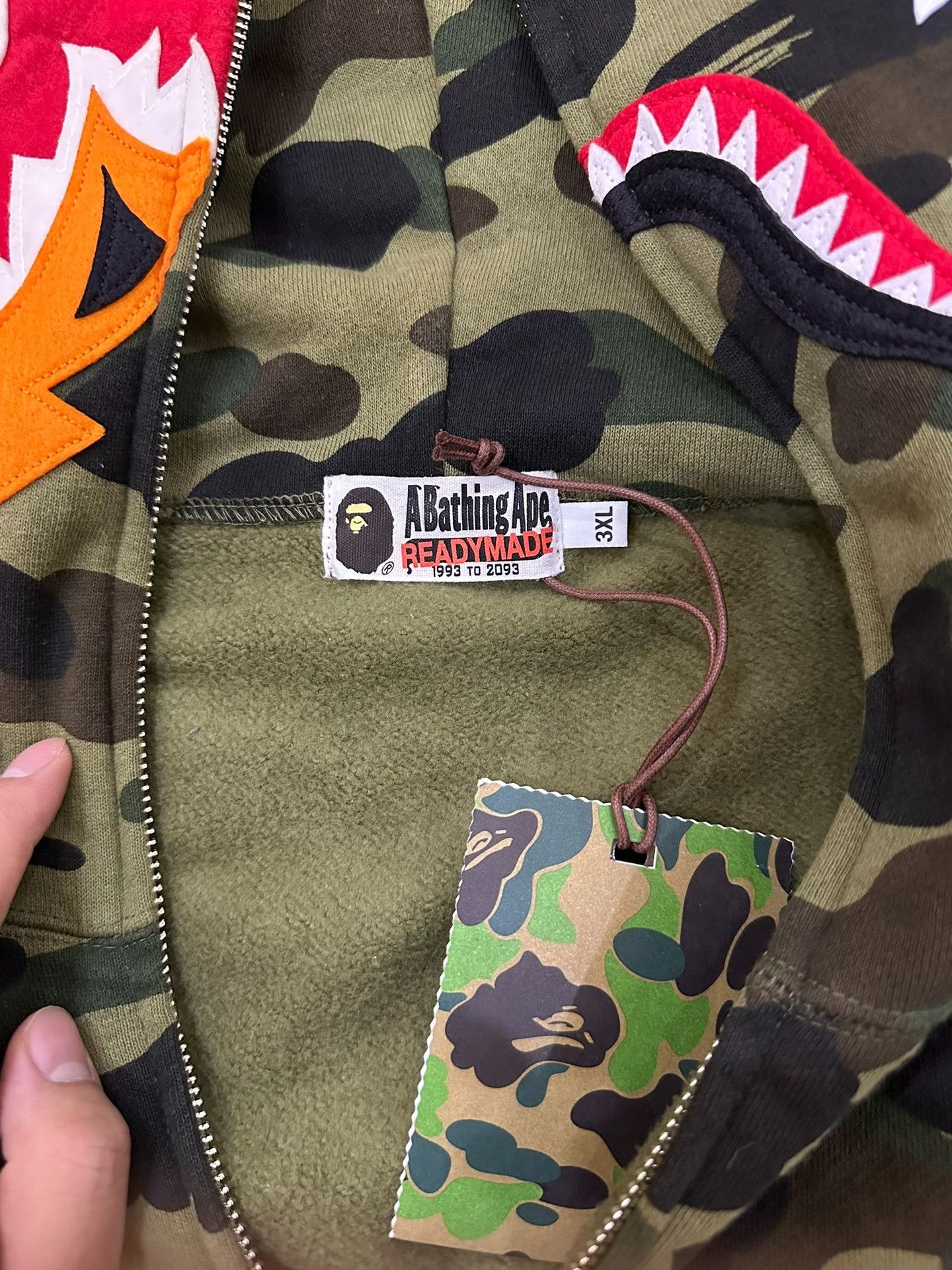 Bape Bape Ready Ade Multi Shark Sweatshirt Size US XXL / EU 58 / 5 - 4 Thumbnail