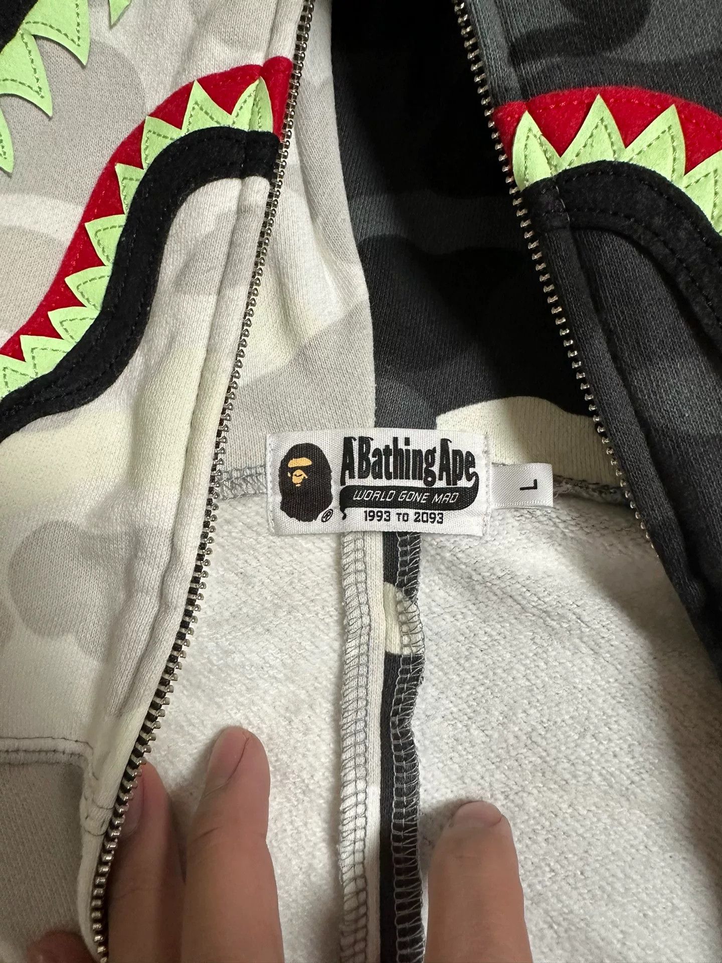 Bape Bape Black-white Shark Sweatshirt Size US XL / EU 56 / 4 - 4 Thumbnail