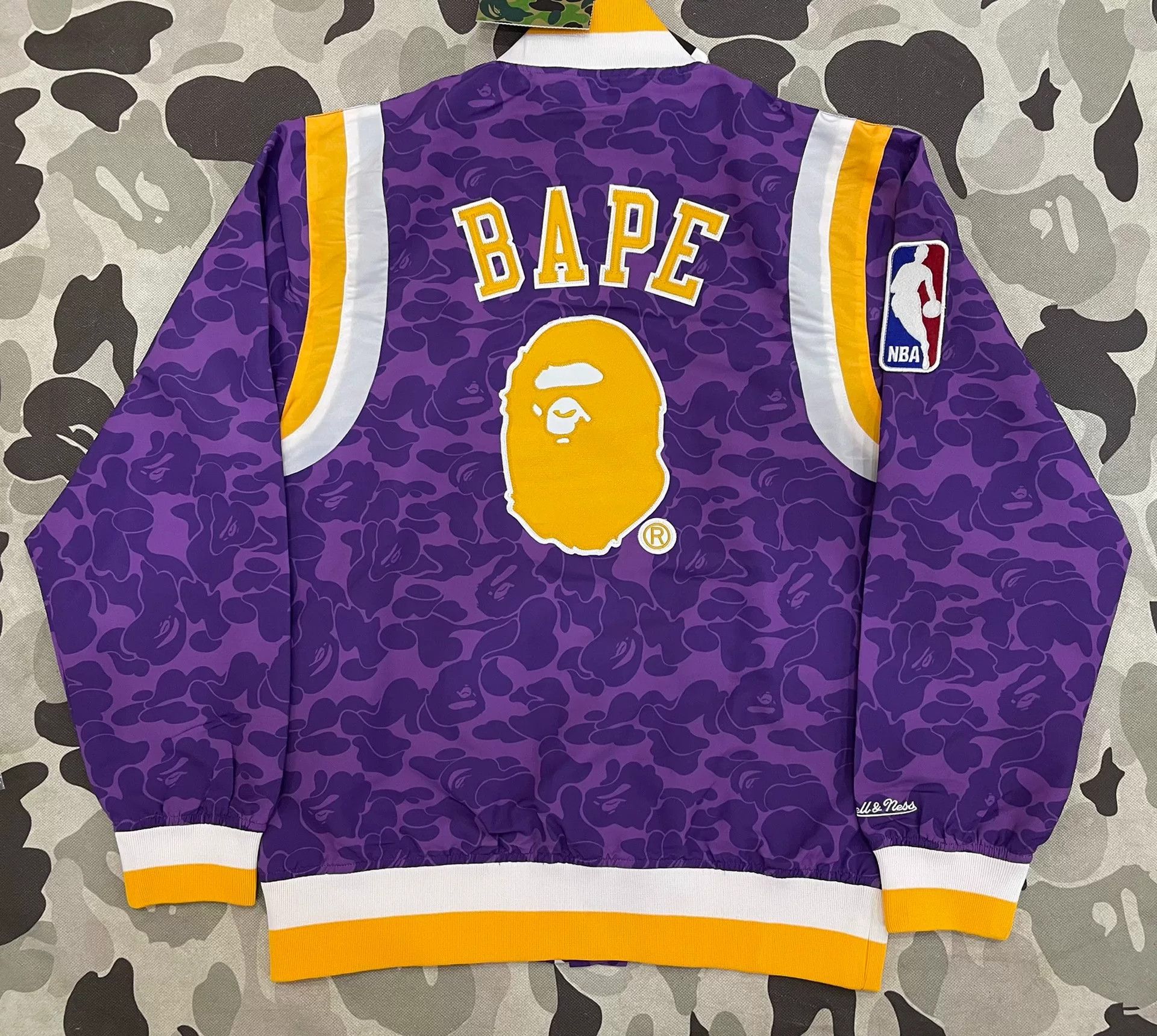 Bape Bape Itche Purple-gold Shark Jacket Size US M / EU 48-50 / 2 - 2 Thumbnail