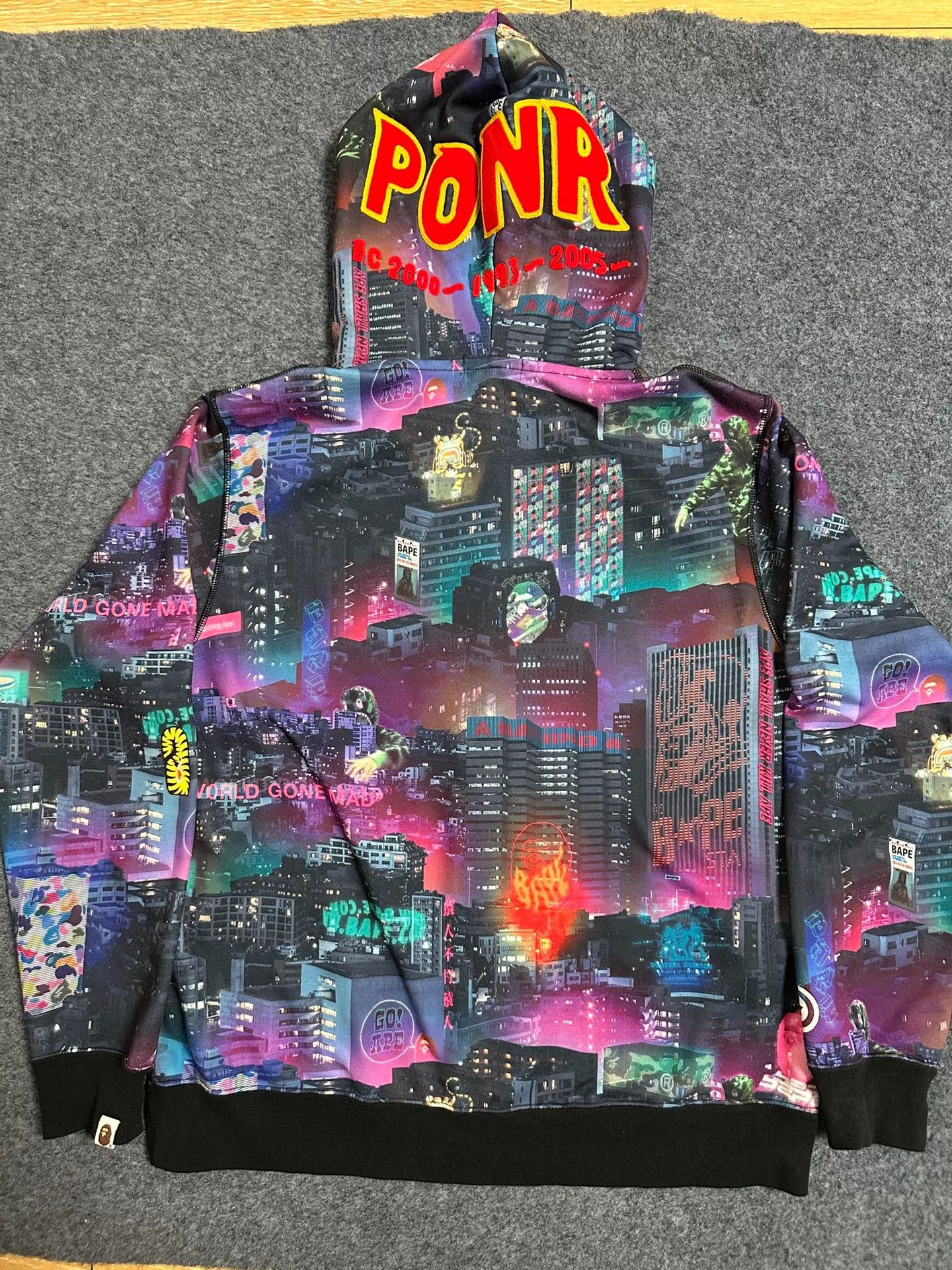 Bape Bape X Multi Shark Sweatshirt Pullover Size US XXL / EU 58 / 5 - 2 Thumbnail