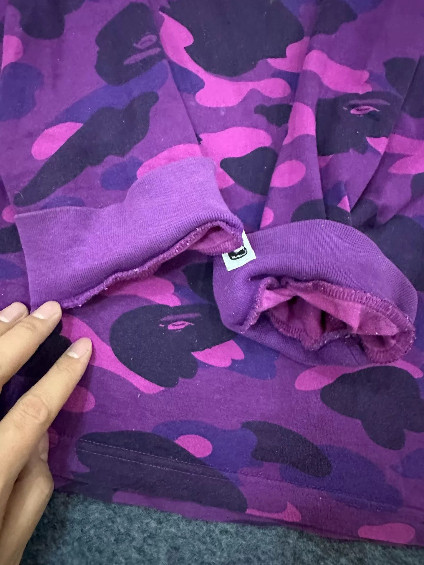 Bape Bape T Multi Shark Long Sleeve Tee Size US XXL / EU 58 / 5 - 5 Thumbnail
