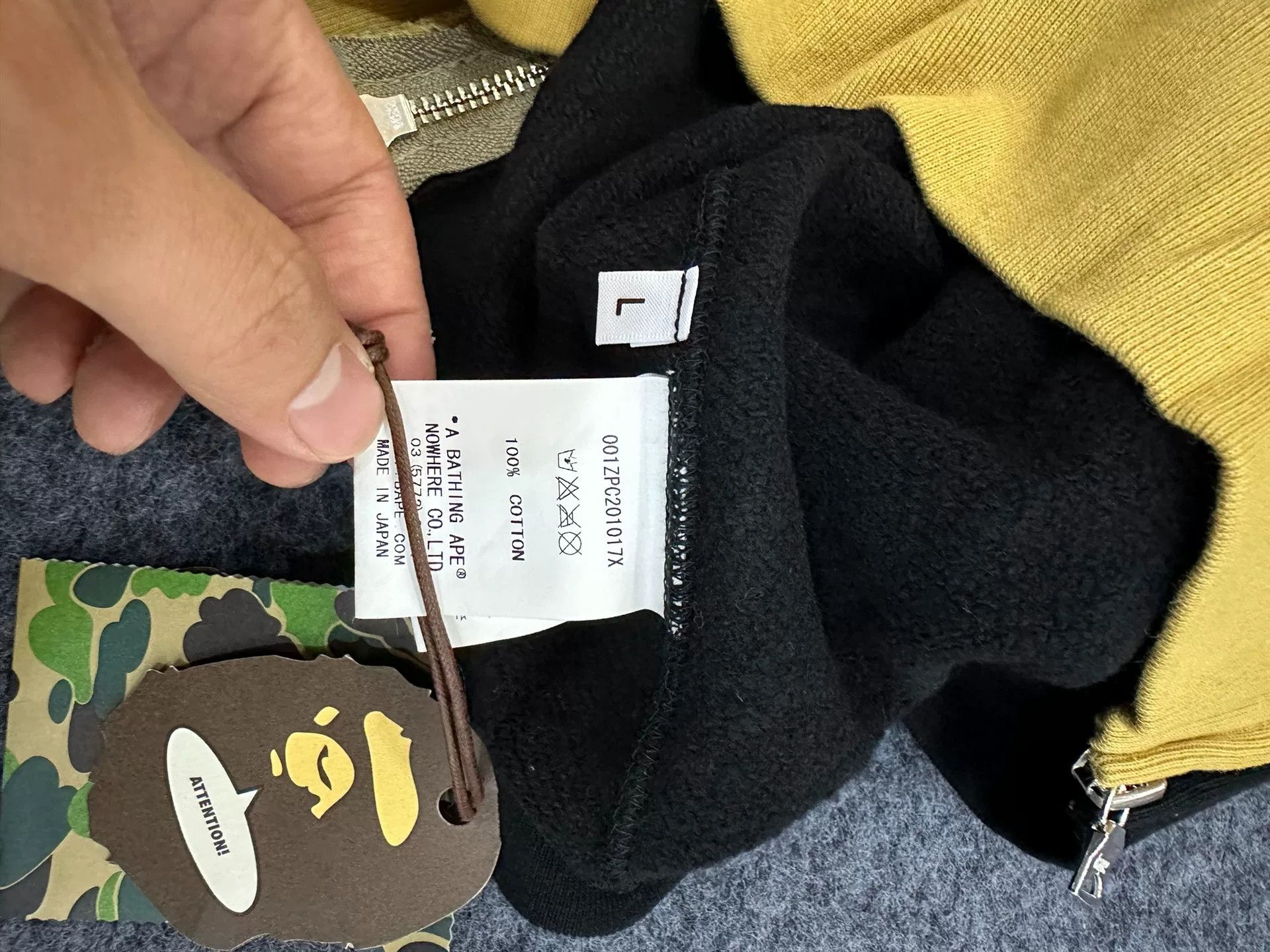 Bape Bape Multi Shark Sweatshirt Pullover Size US L / EU 52-54 / 3 - 5 Thumbnail
