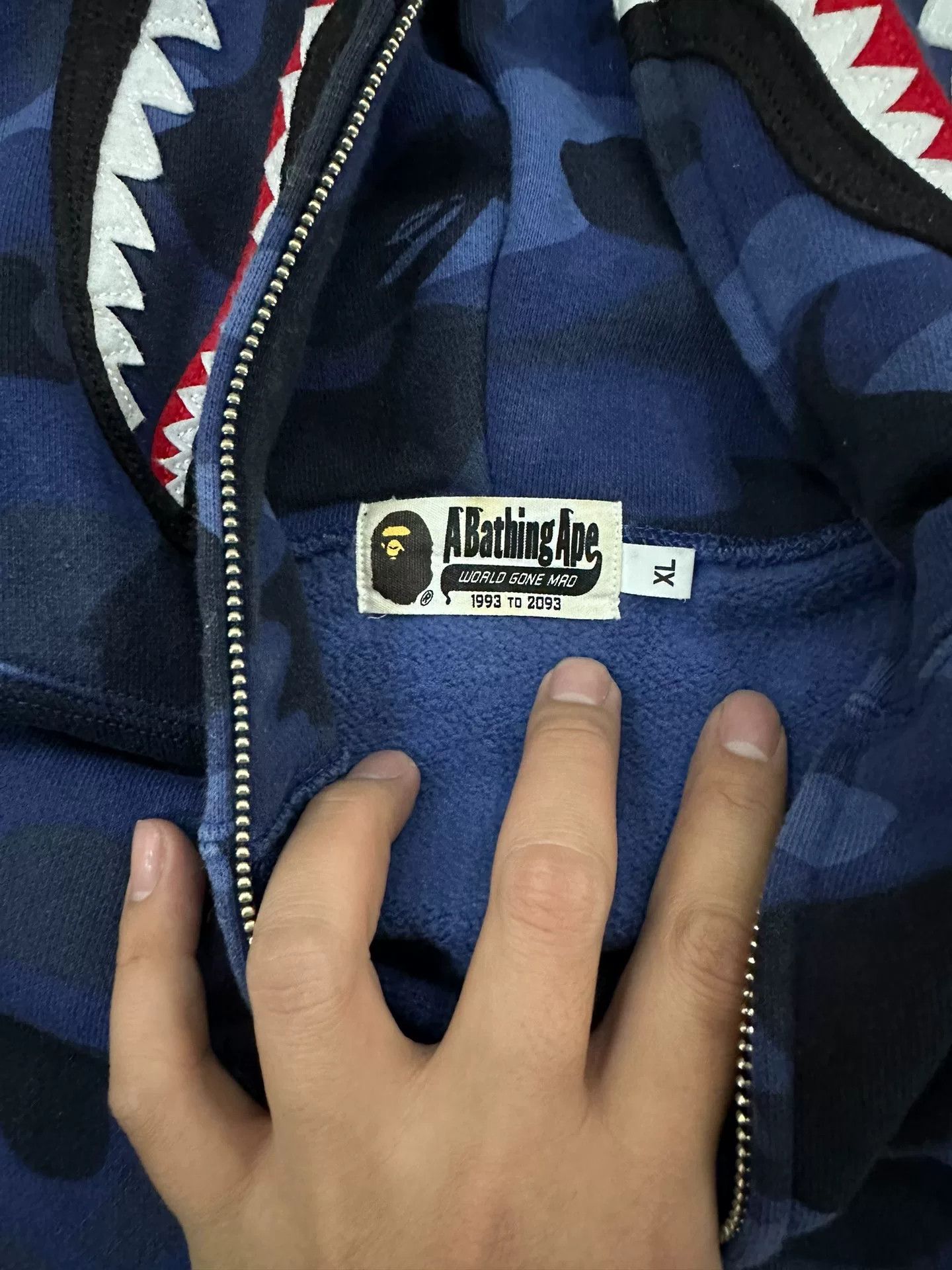 Bape Bape P G Multi Shark Sweatshirt Size US XL / EU 56 / 4 - 5 Thumbnail