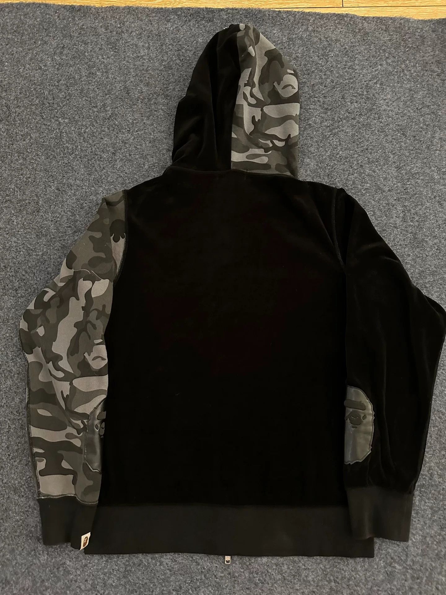 Bape × Mastermind Japan Bape J Multi Shark Sweatshirt Pullover Size US L / EU 52-54 / 3 - 2 Thumbnail