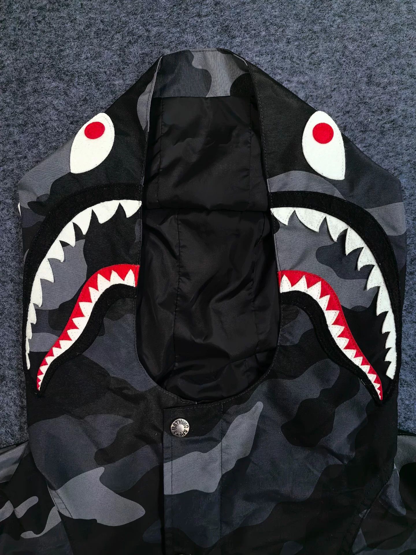Bape Bape Multi Shark Jacket Outerwear Size US L / EU 52-54 / 3 - 3 Thumbnail