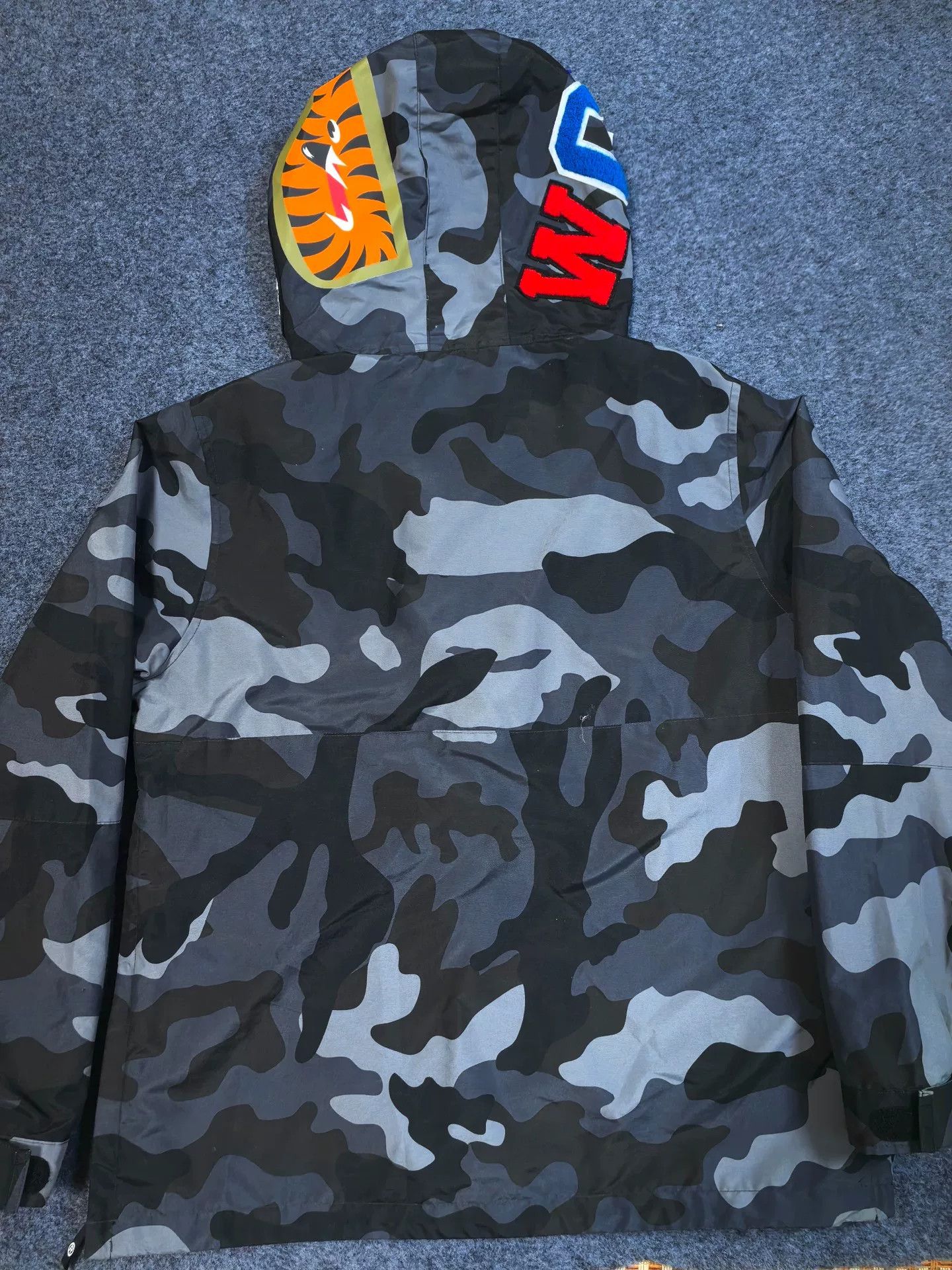 Bape Bape Multi Shark Jacket Outerwear Size US L / EU 52-54 / 3 - 2 Thumbnail