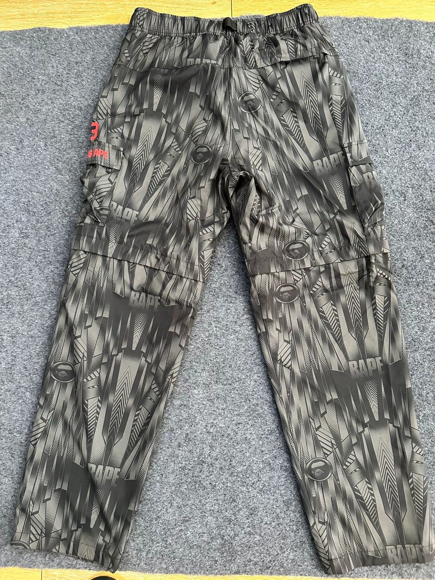 Bape Bape Multi Shark Pants Casual Designer Size US 36 / EU 52 - 2 Thumbnail